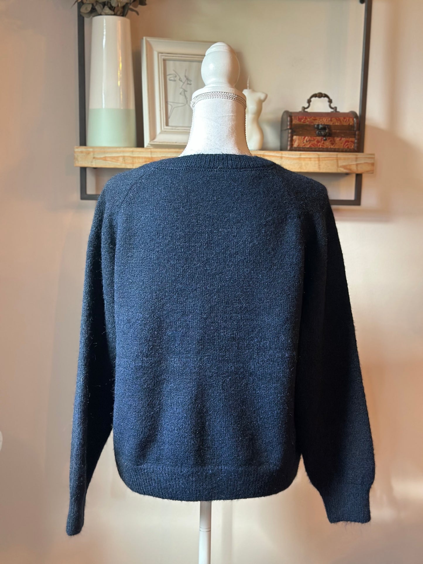 Cardigan marine en maille laine, boutons cœur rouge, T.U