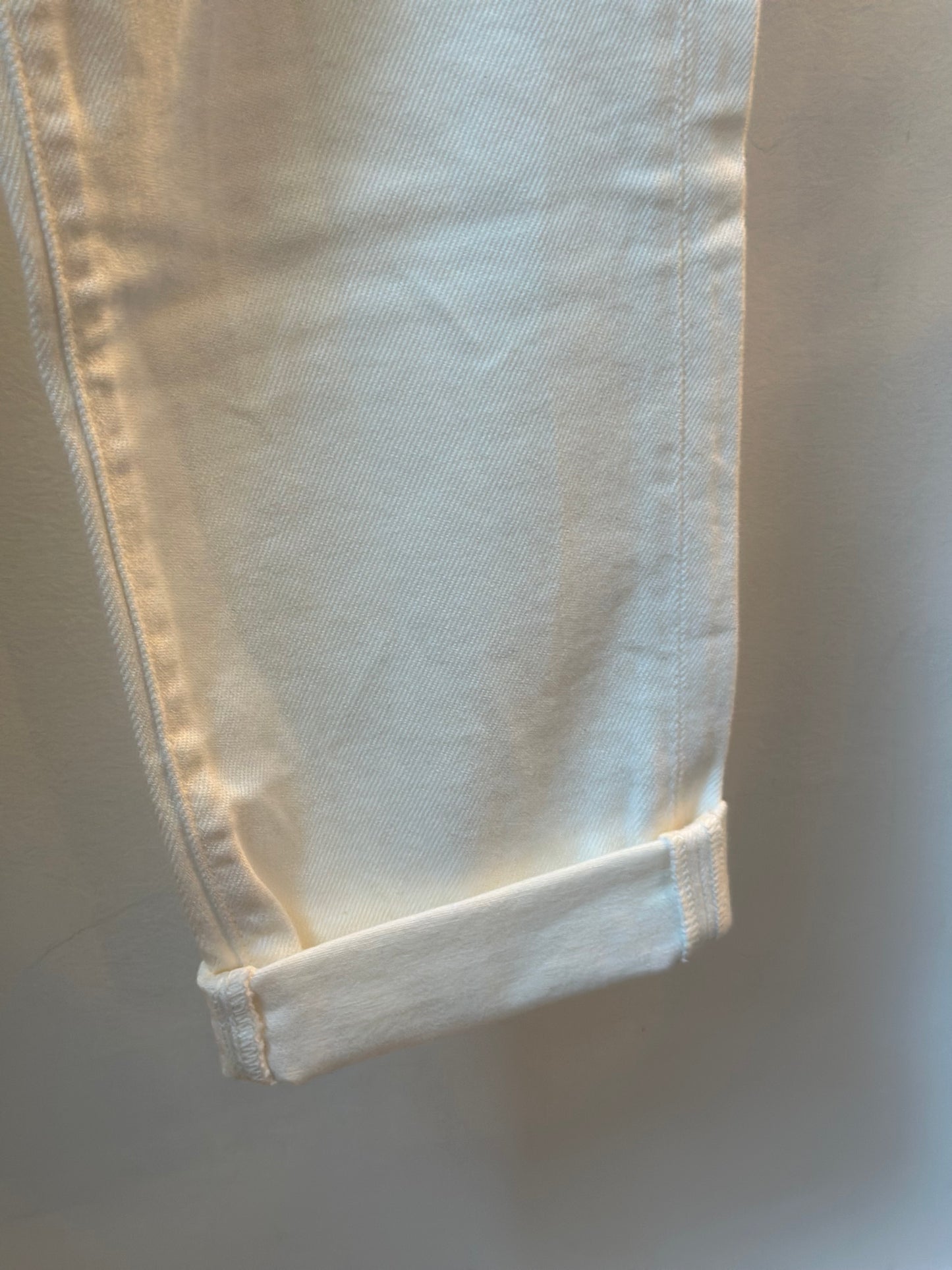 Jean droit blanc écru neuf T.34
