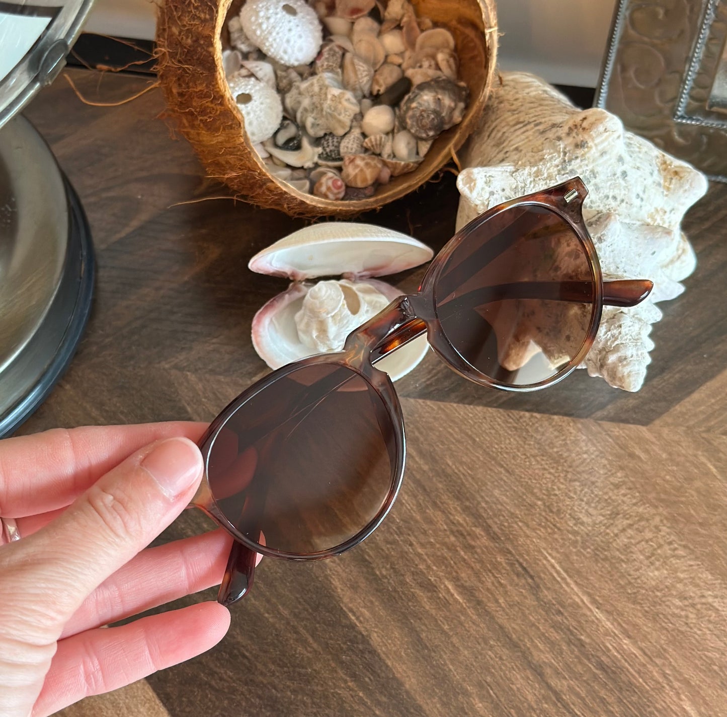 Lunettes de soleil unisexe – monture écaille brun protection UV