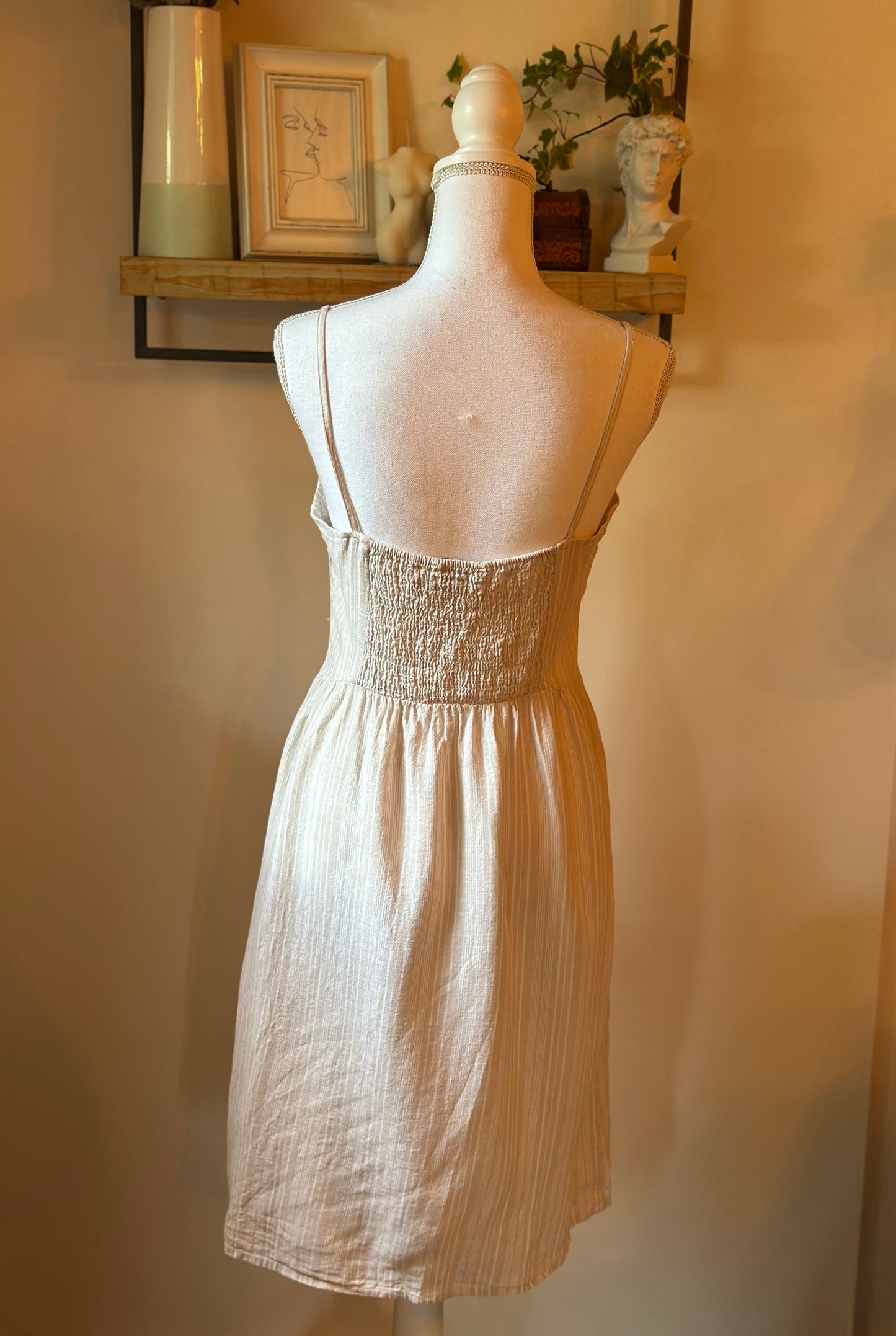Robe midi à rayures fines beige – en lin T.40