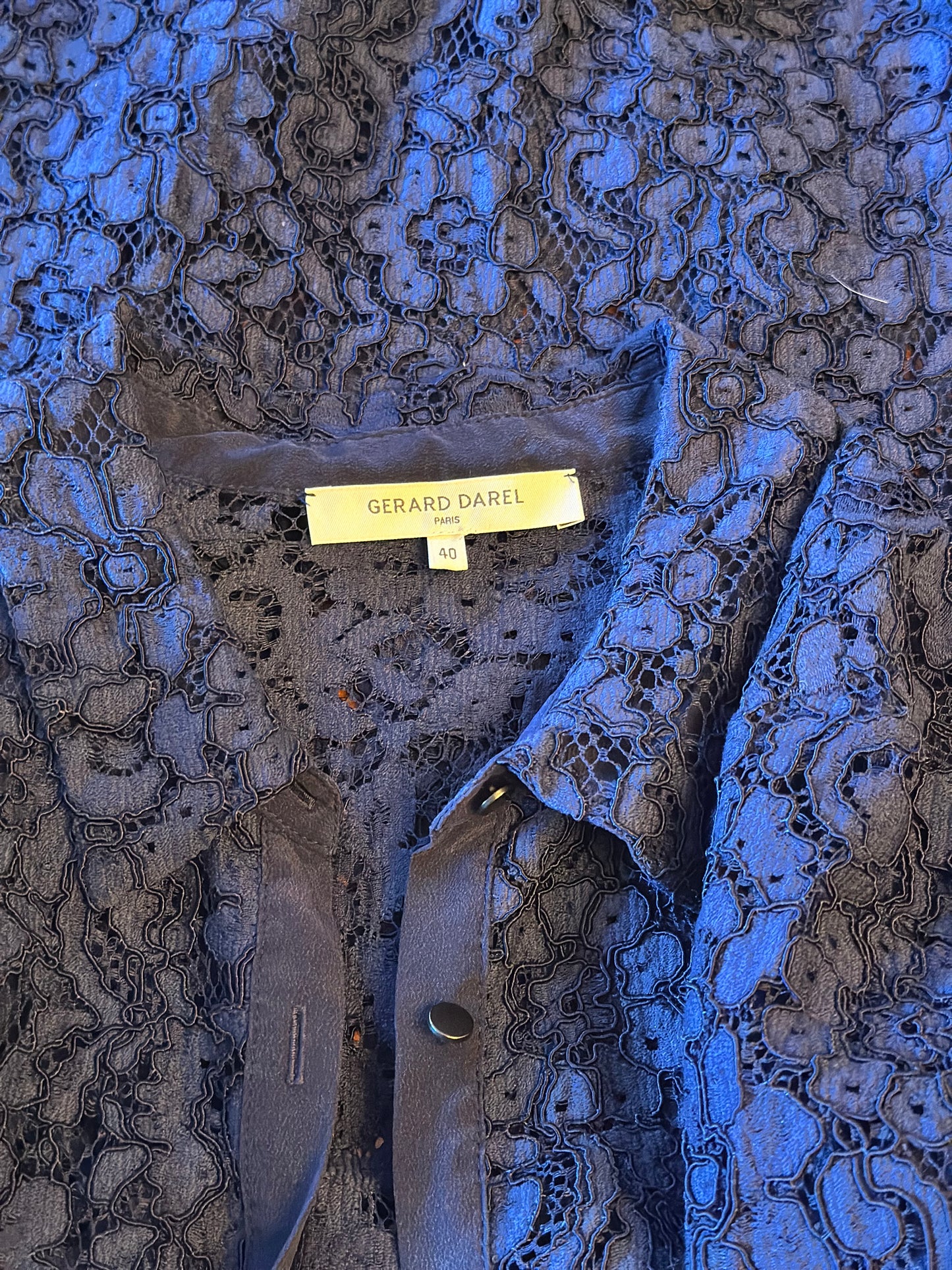 Robe en dentelle bleu marine T.40