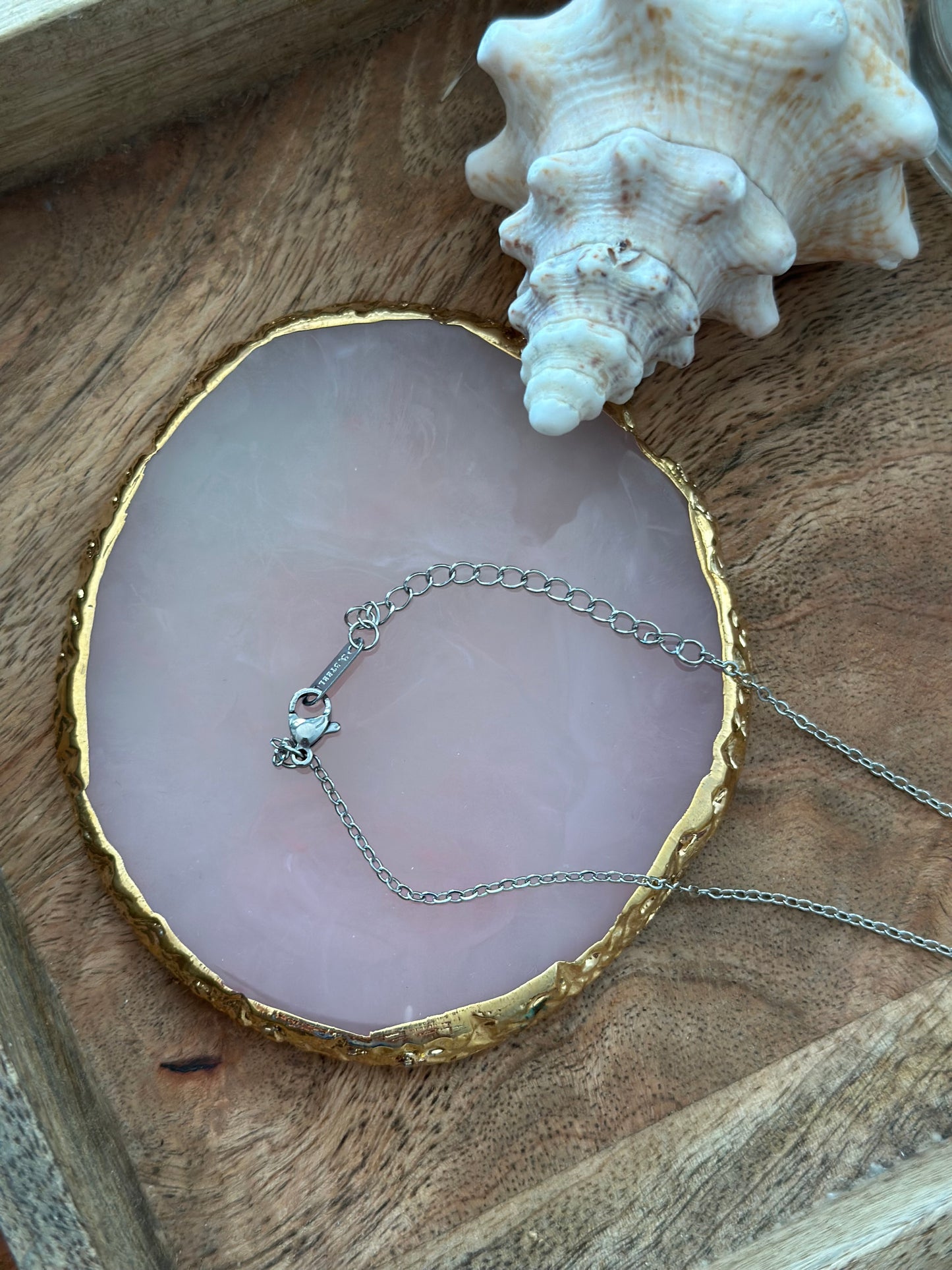 Collier étoile de mer argentée & coquillage nacré – Neuf