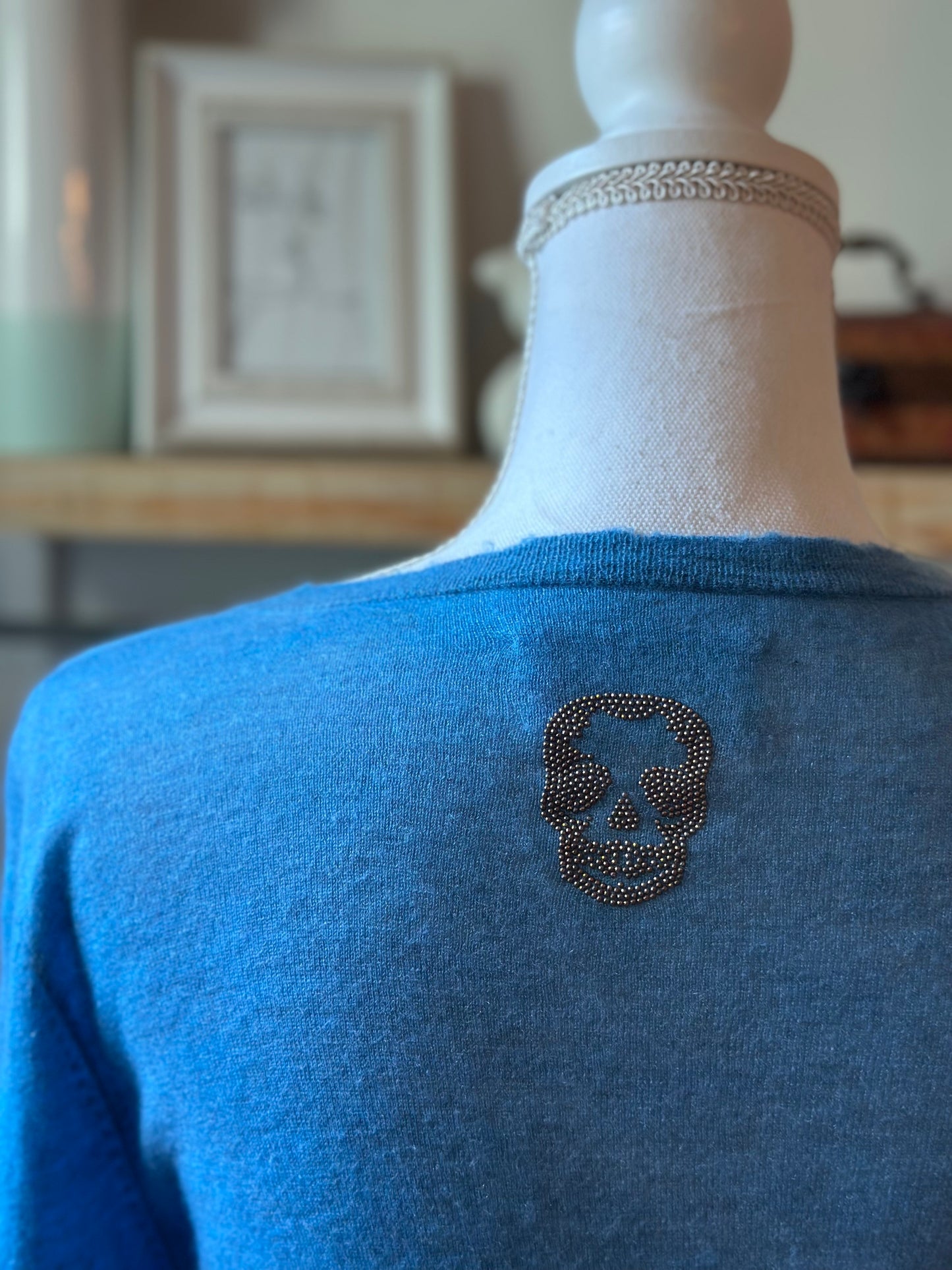Pull col rond en cachemire bleu modèle miss cp T.36