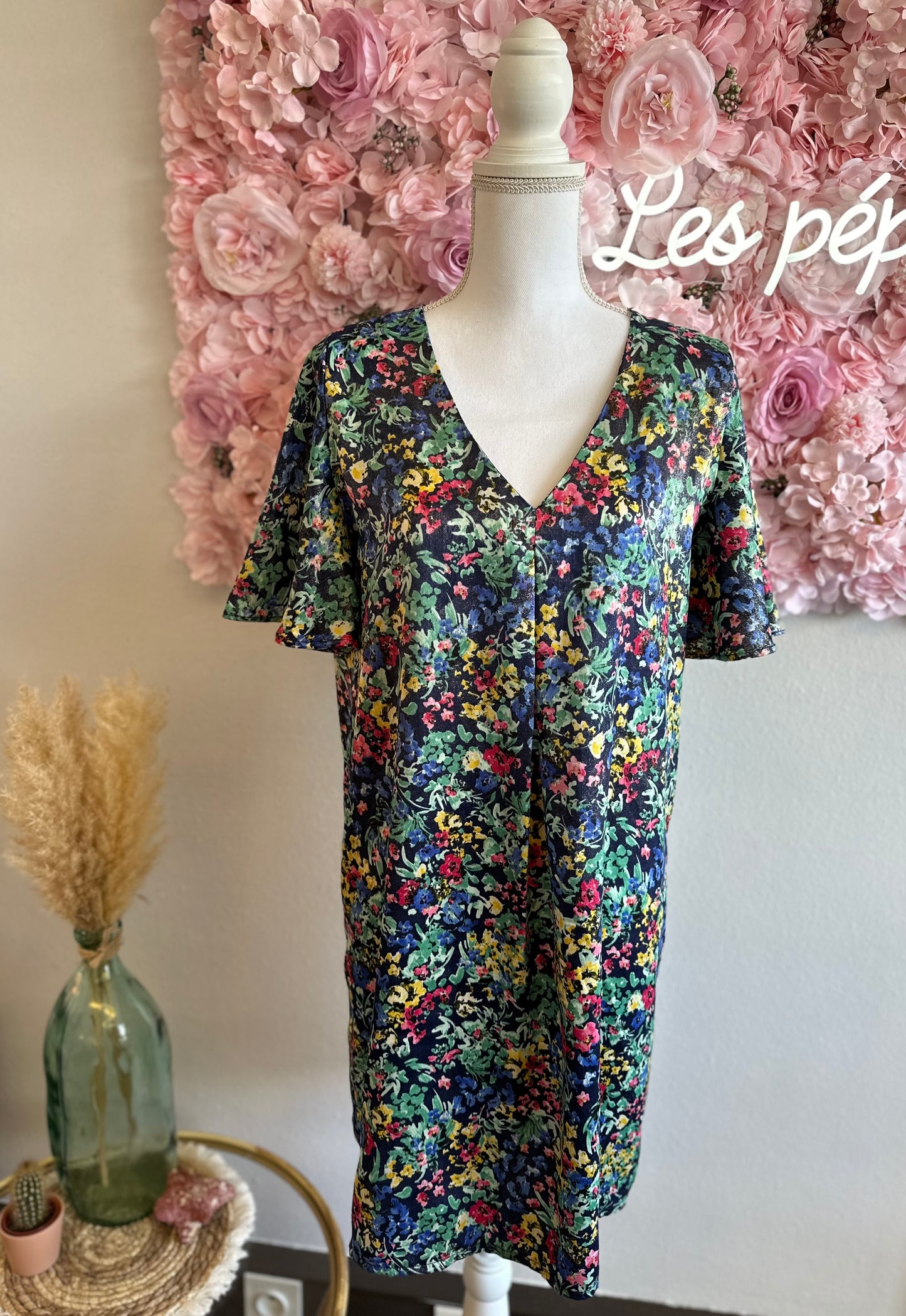 Robe midi à motifs fleuris colorés T.36