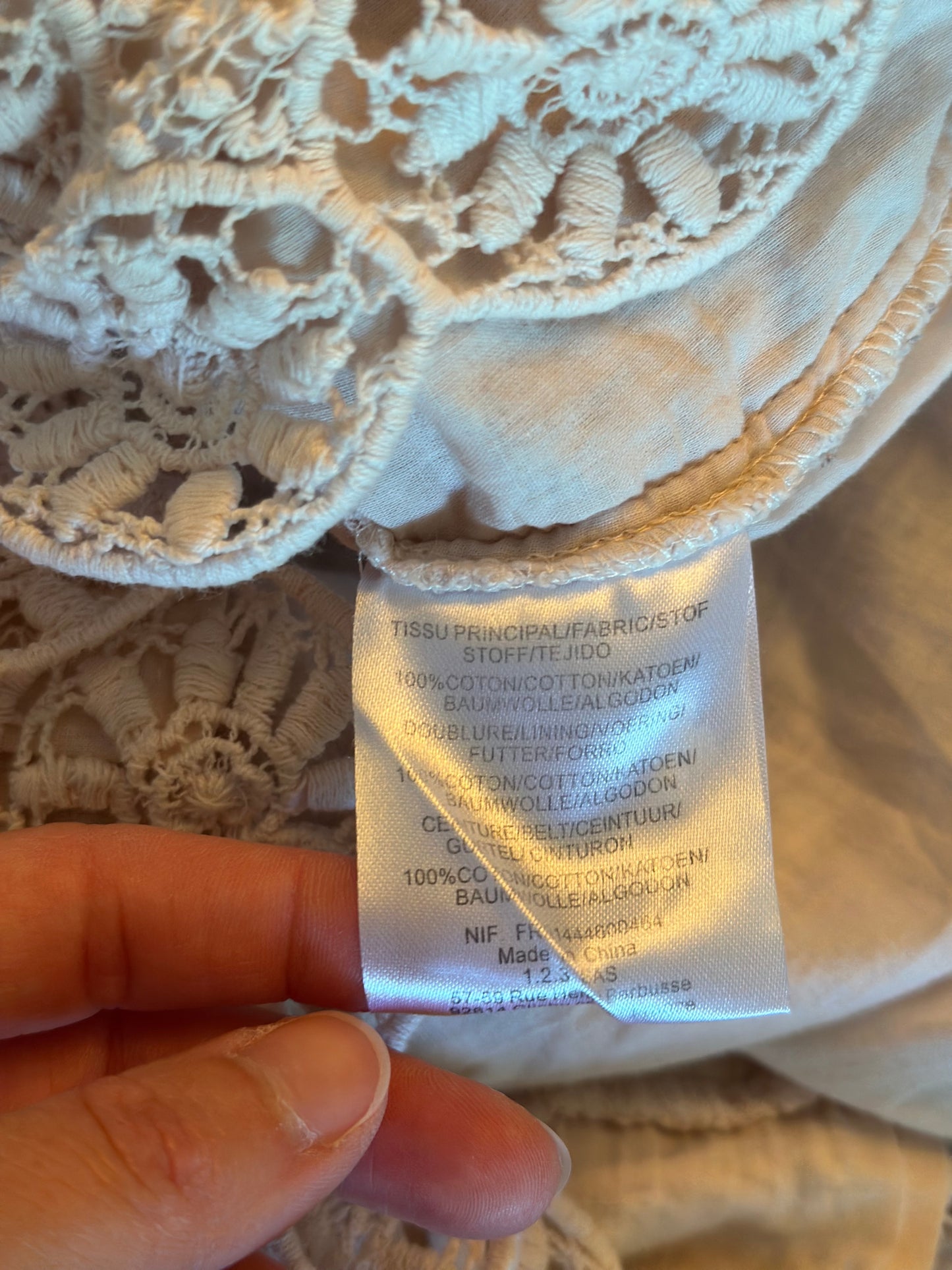 Robe dentelle rose poudré T.40