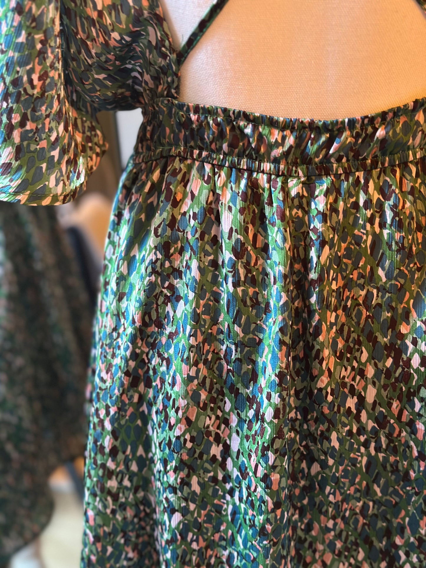 Robe verte à motifs dos nu T.36/38