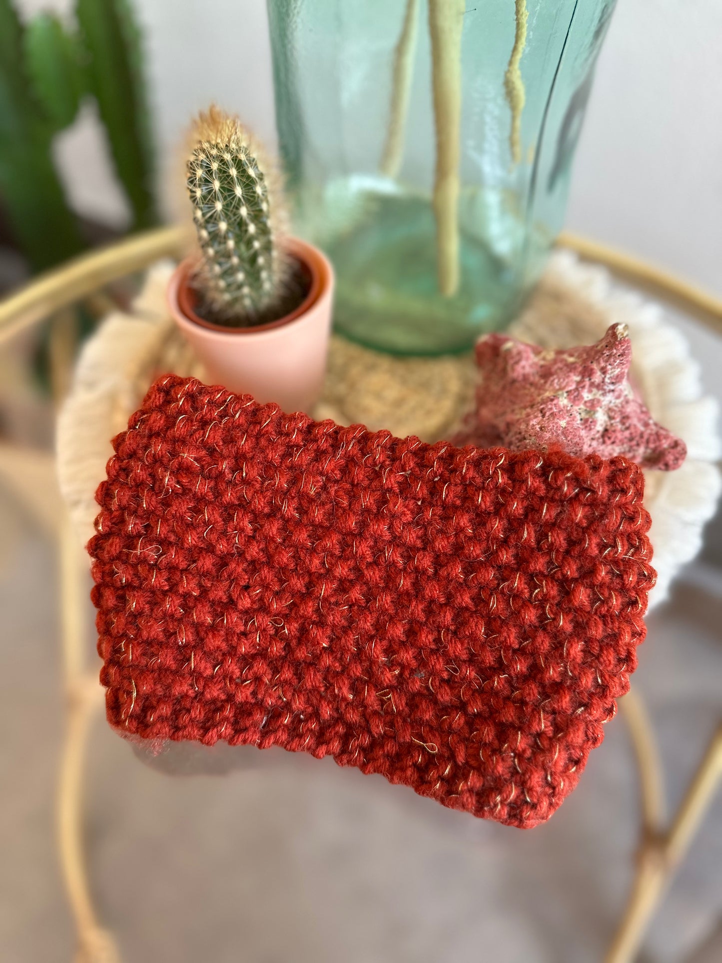 Bandeau bordeaux en maille détails perles T.U