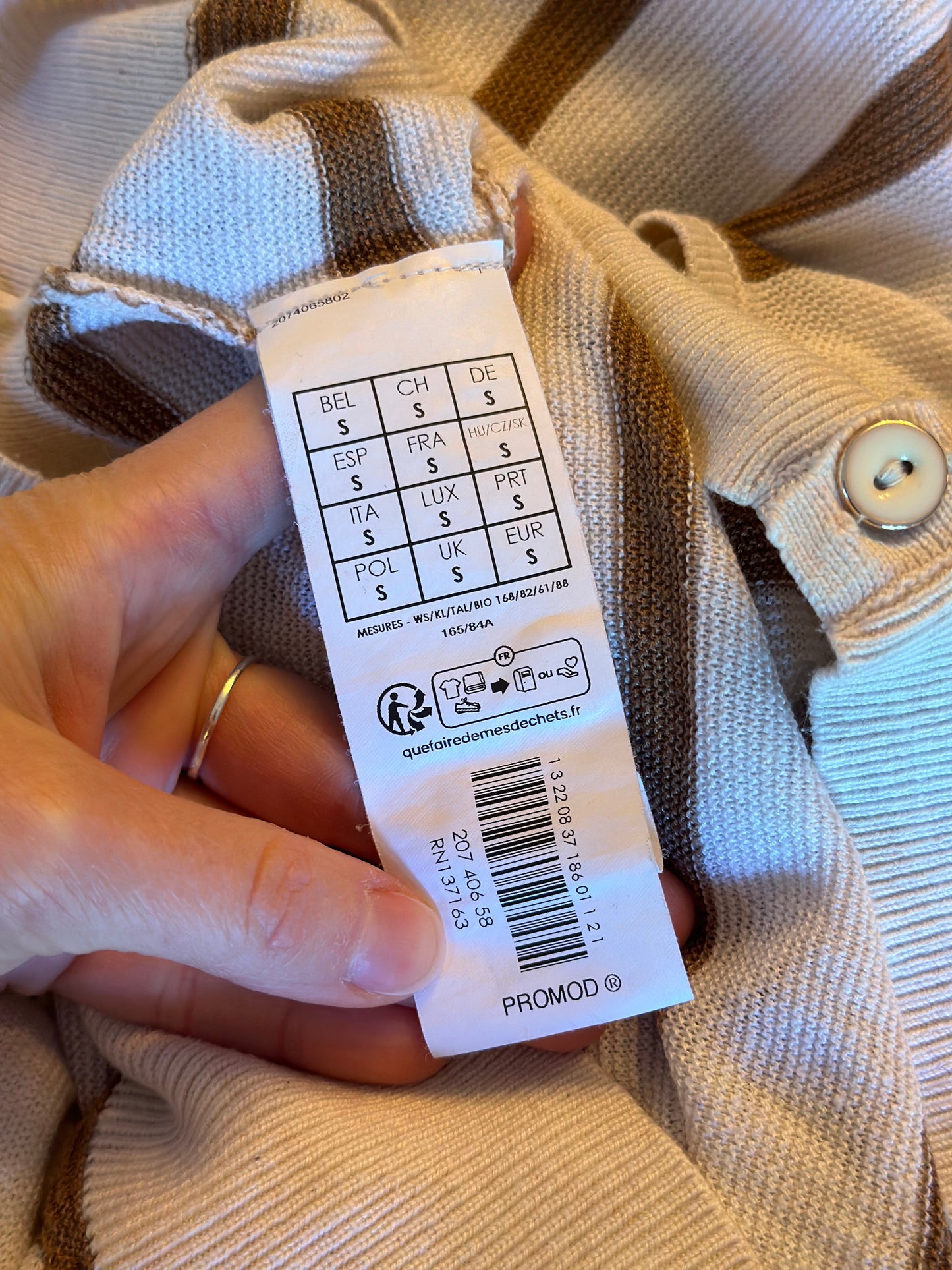 Cardigan en maille fine blanc à rayures marron clair T.36 oversize