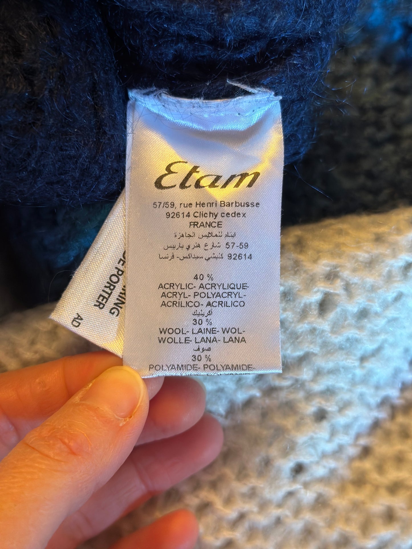 Pull dégradé bleu et écru en laine mélangée T.38