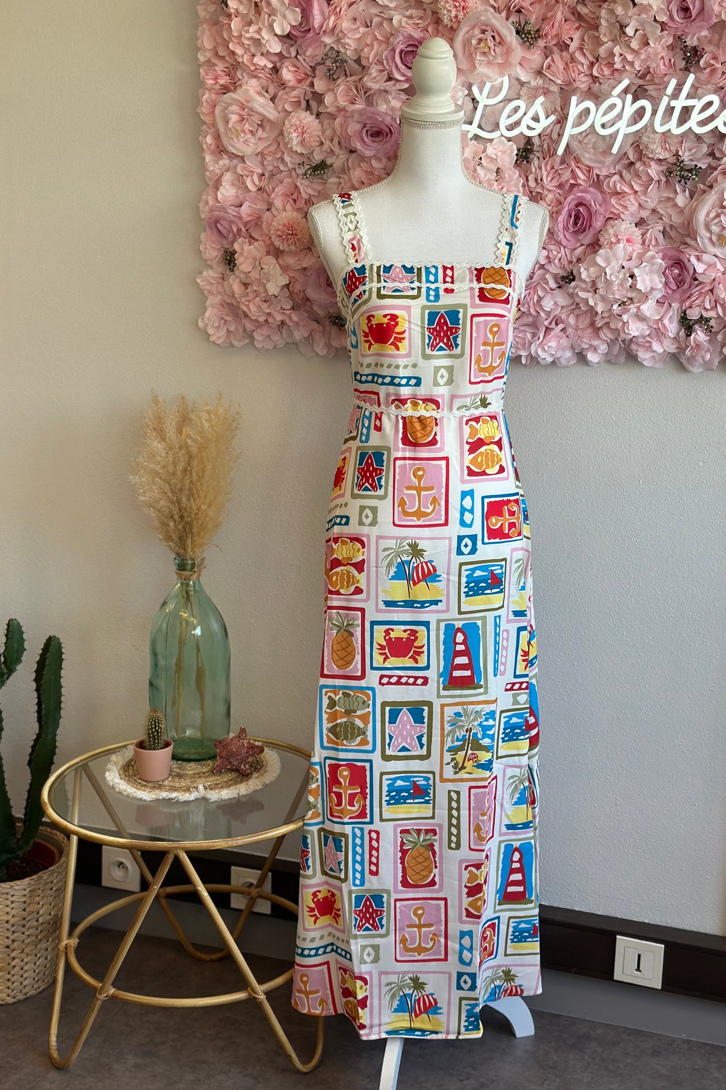 Belle robe longue d’été en lin à motifs colorés de plage T.36