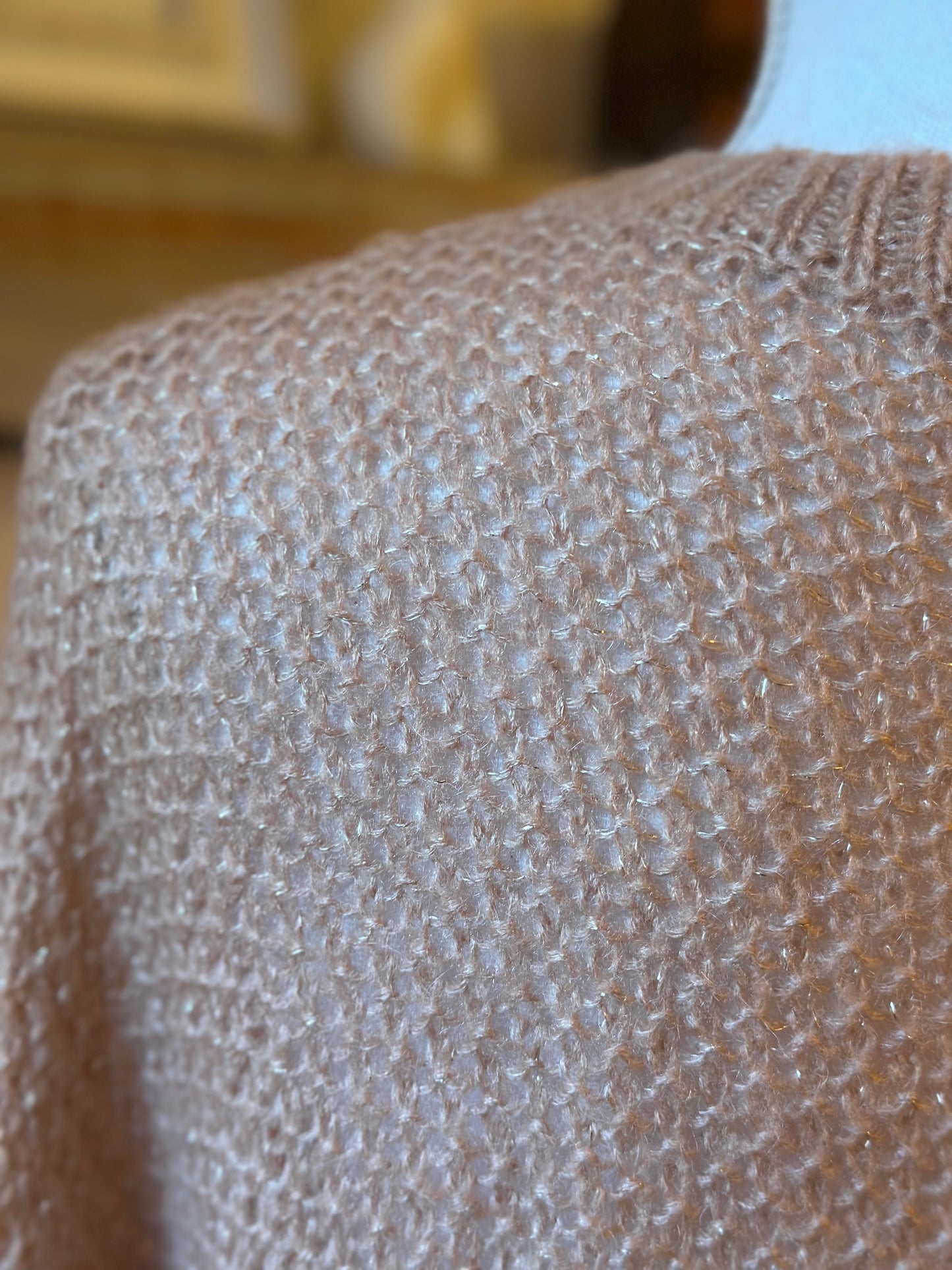 Pull ajouré en maille mohair rose pâle T.38 oversize