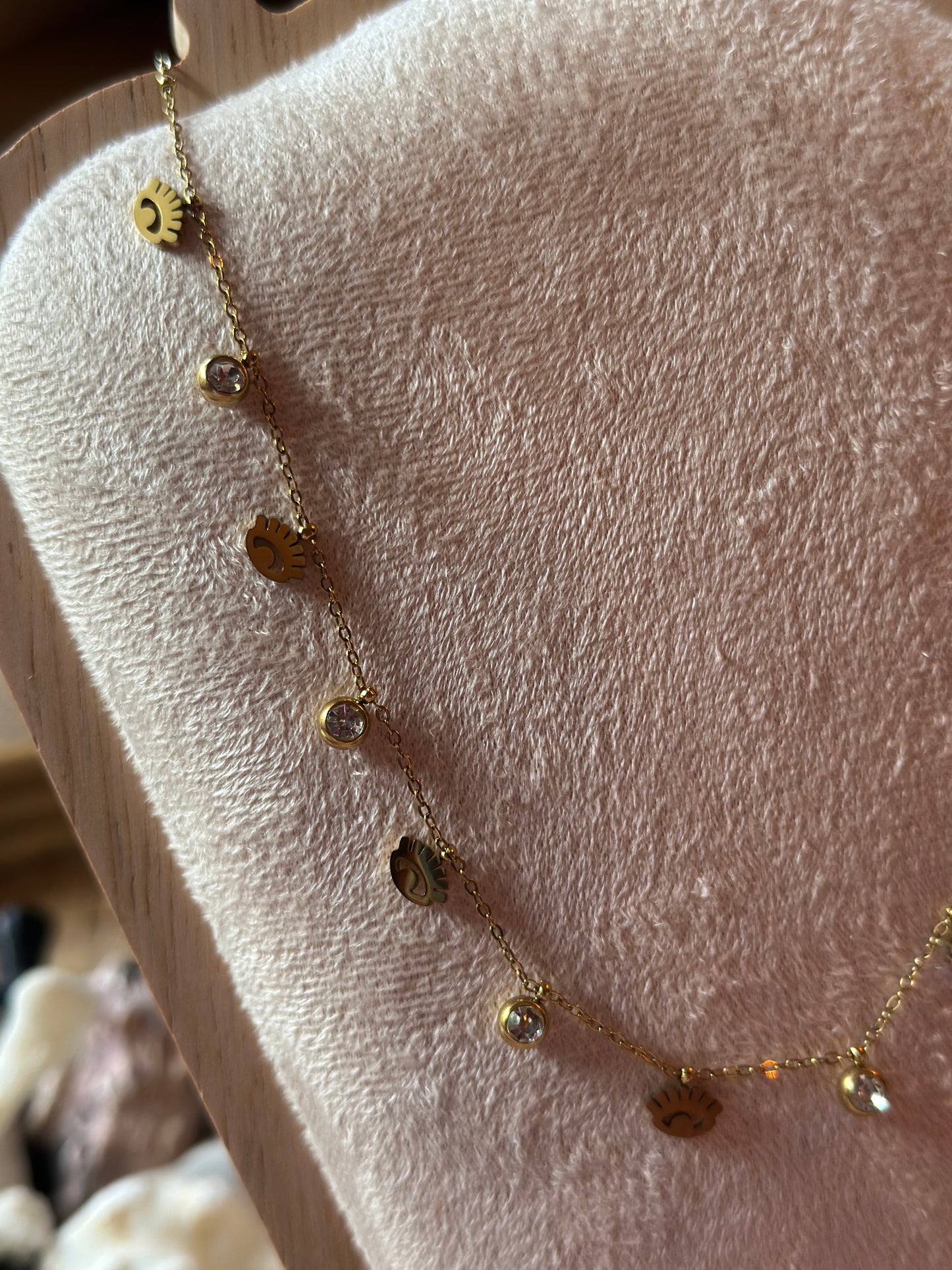 Collier doré en acier inoxydable – pampilles œil & strass (neuf)