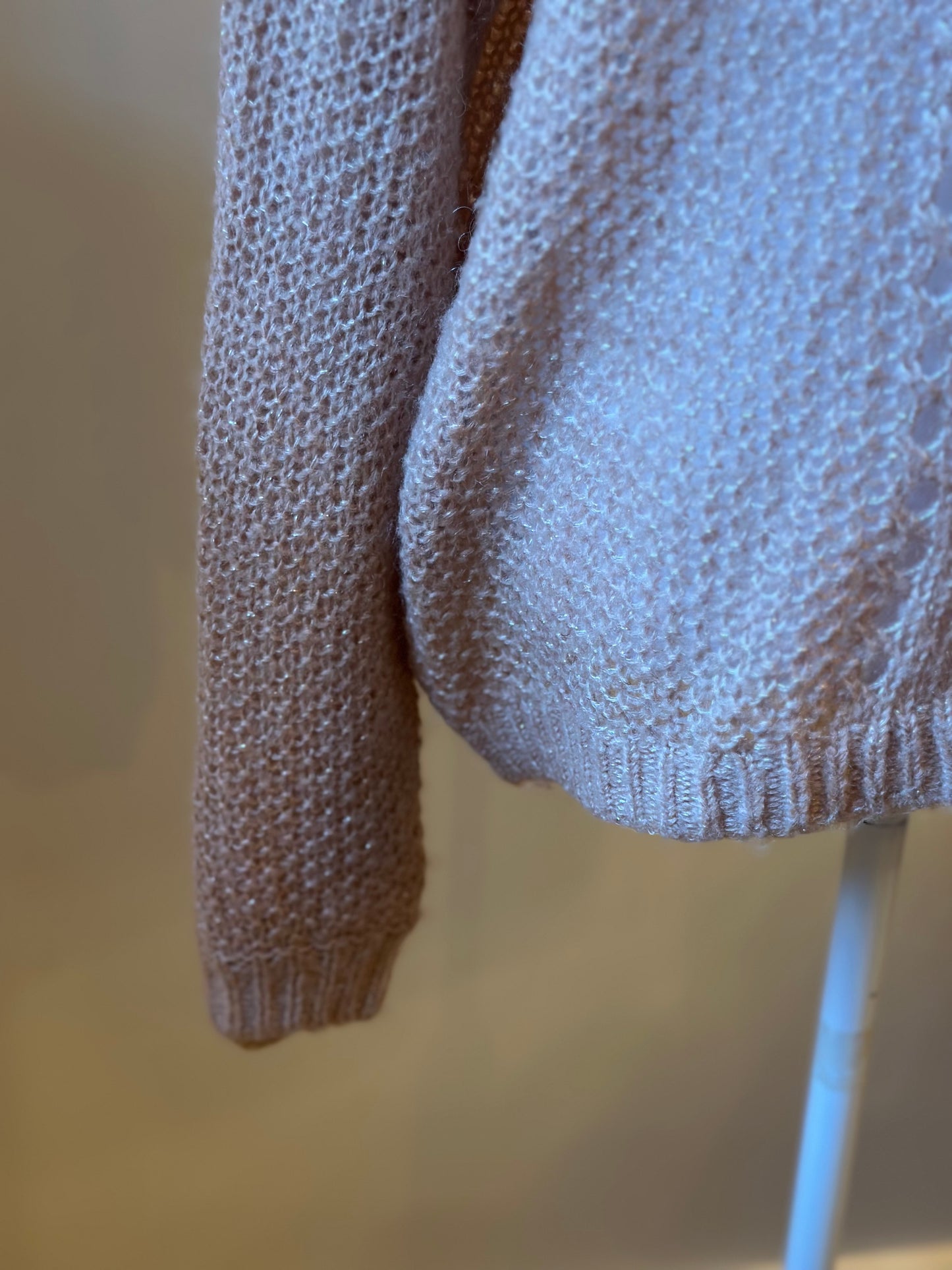 Pull ajouré en maille mohair rose pâle T.38 oversize