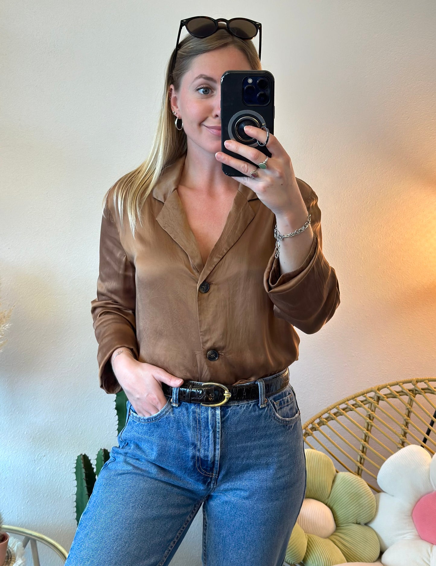 Chemise oversize en satin effet soie couleur chocolat T.U