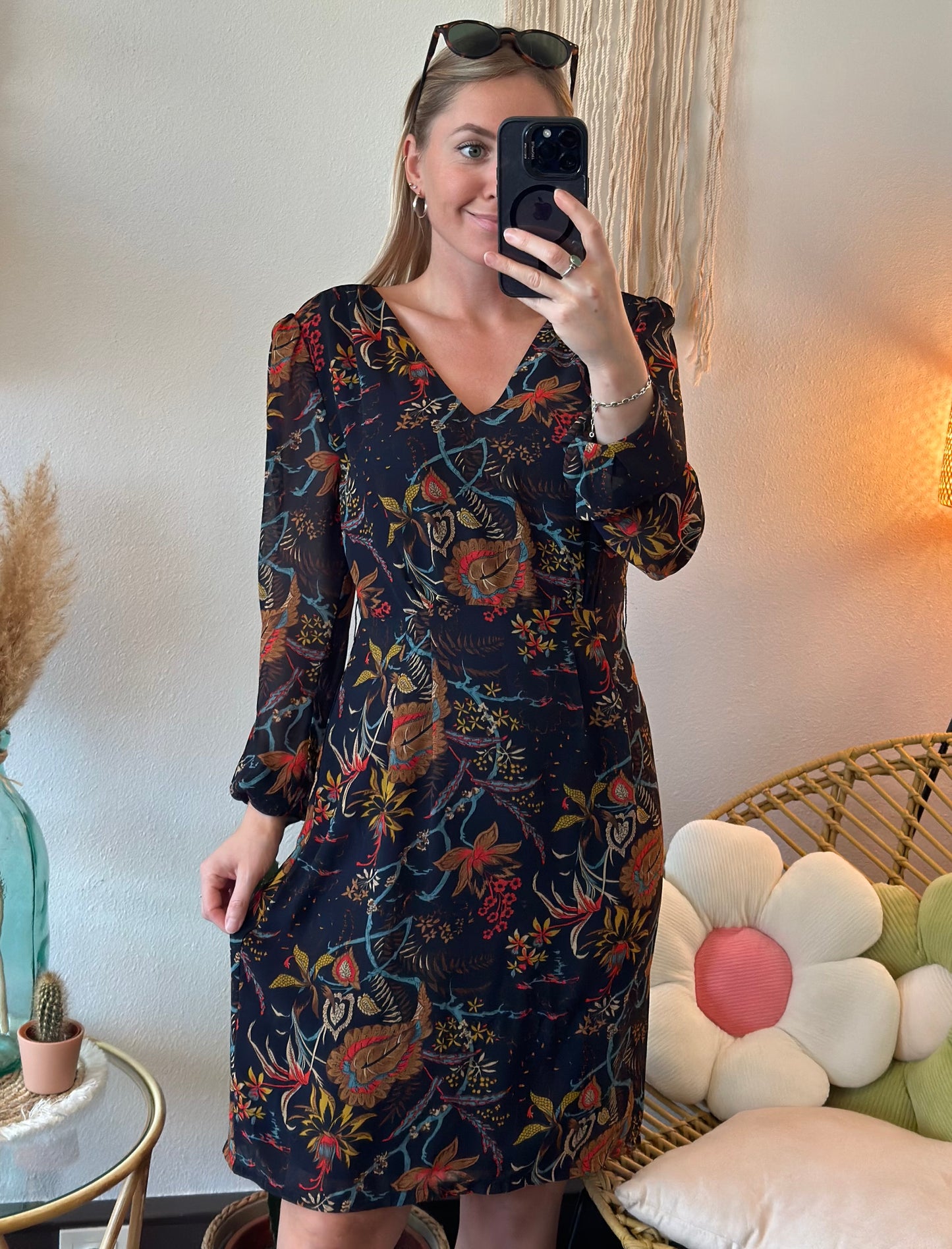 Robe fluide à motifs floraux et feuillages, T.36