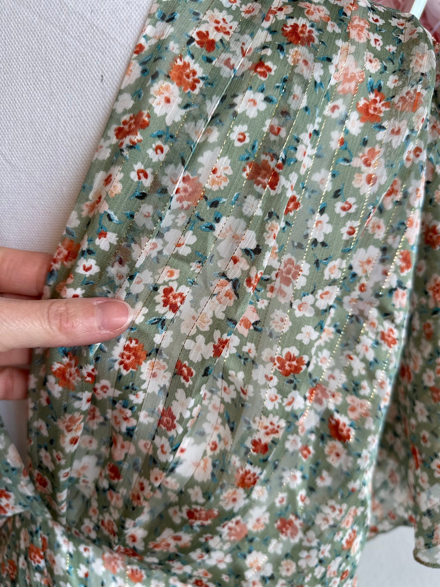 Robe longue imprimée fleurs vert clair et lurex argenté T.36/38