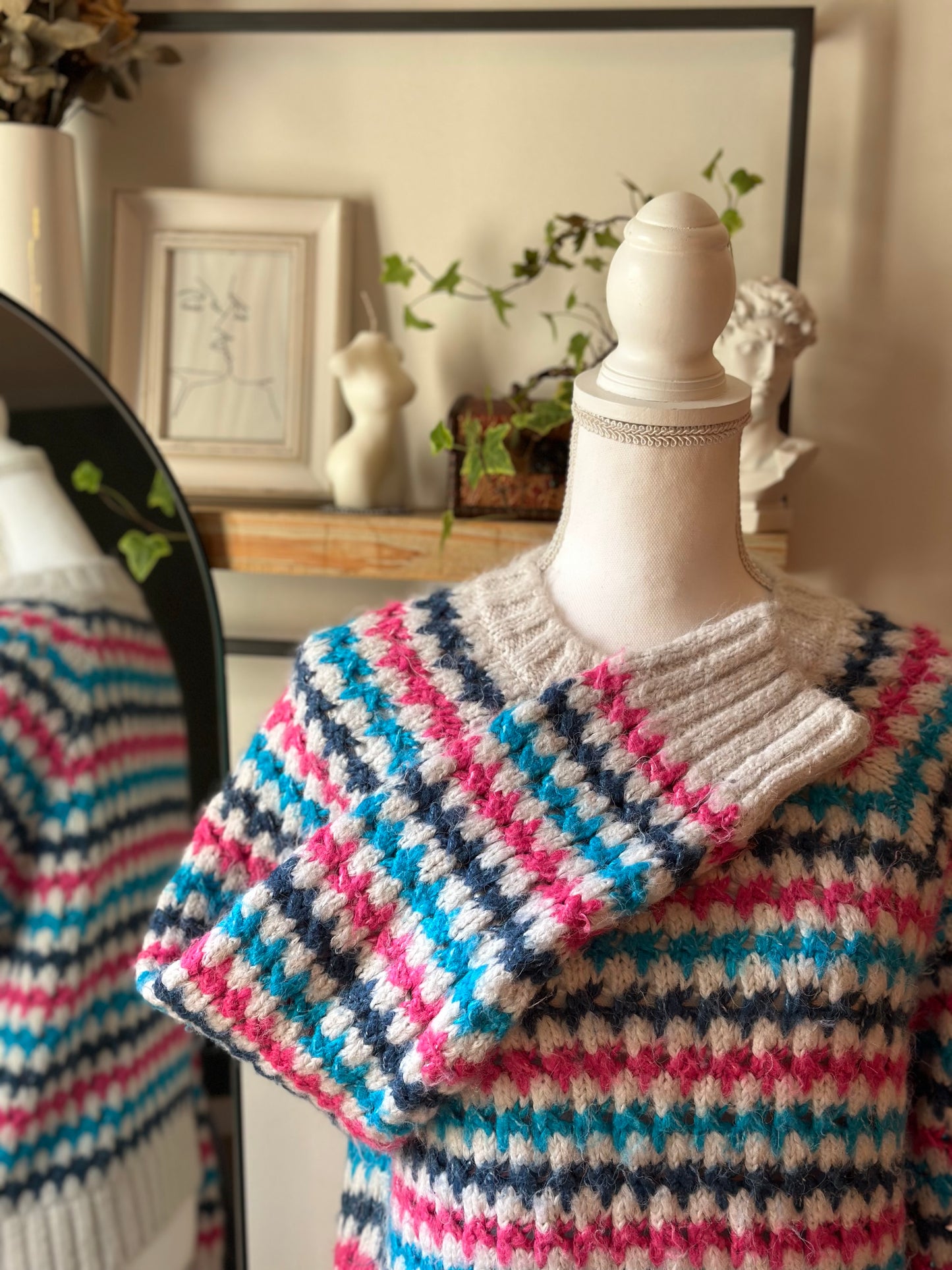 Pull en maille colorée T.36