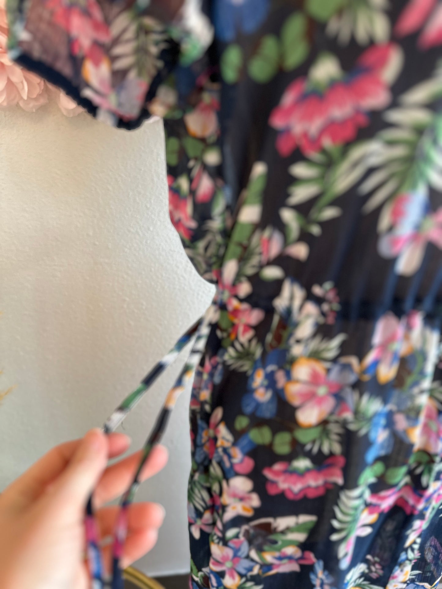 Robe longue en toile de viscose fleurie T.38