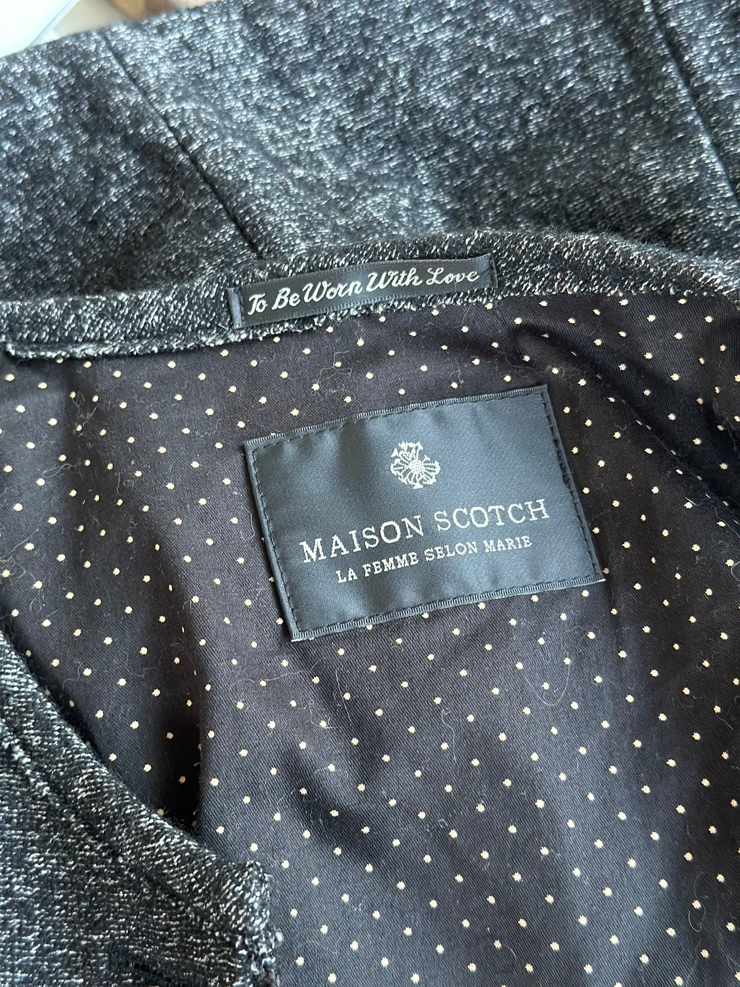 Veste mi-saison noire et argentée T.36