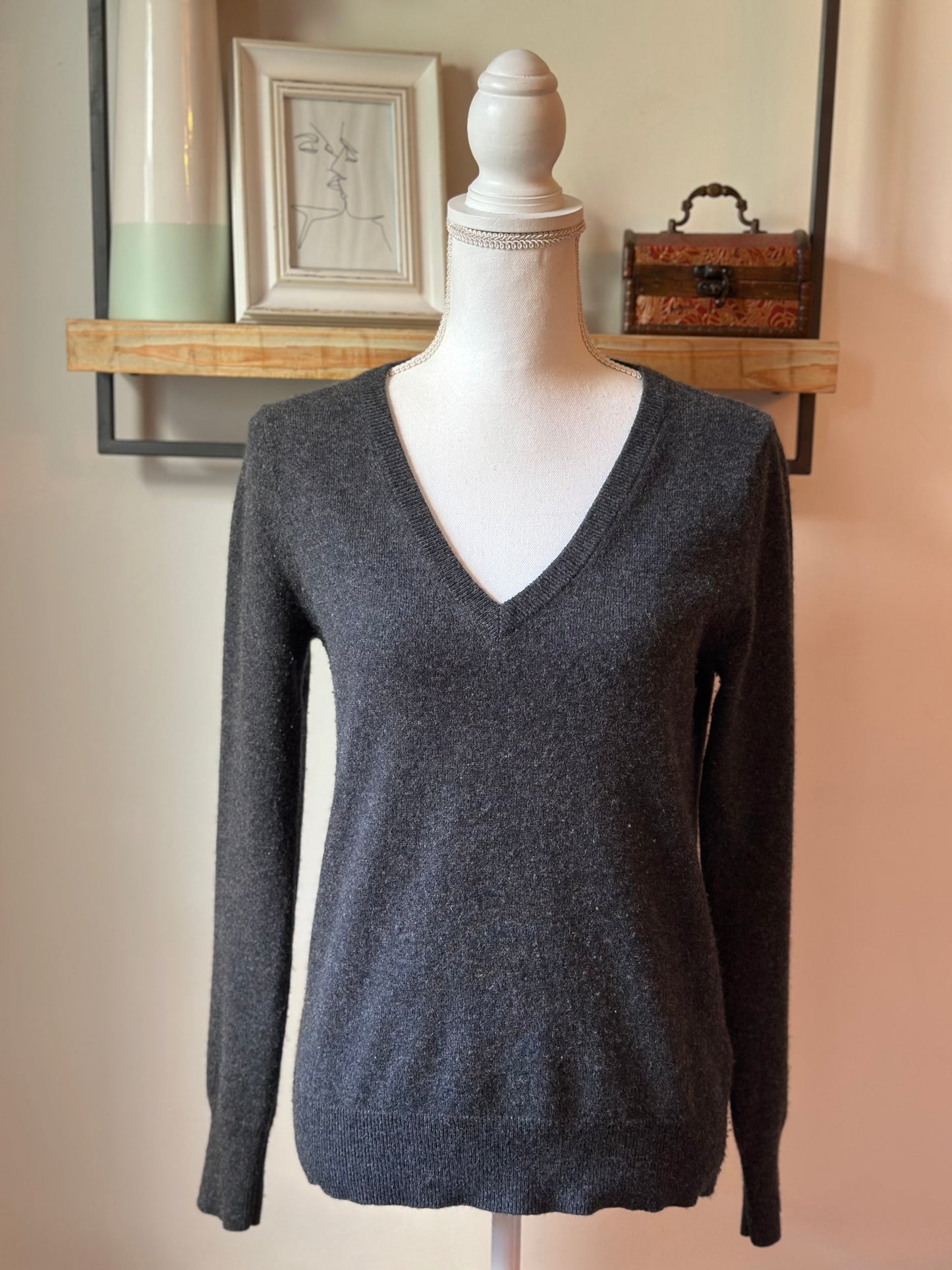 Pull en cachemire gris anthracite T.36