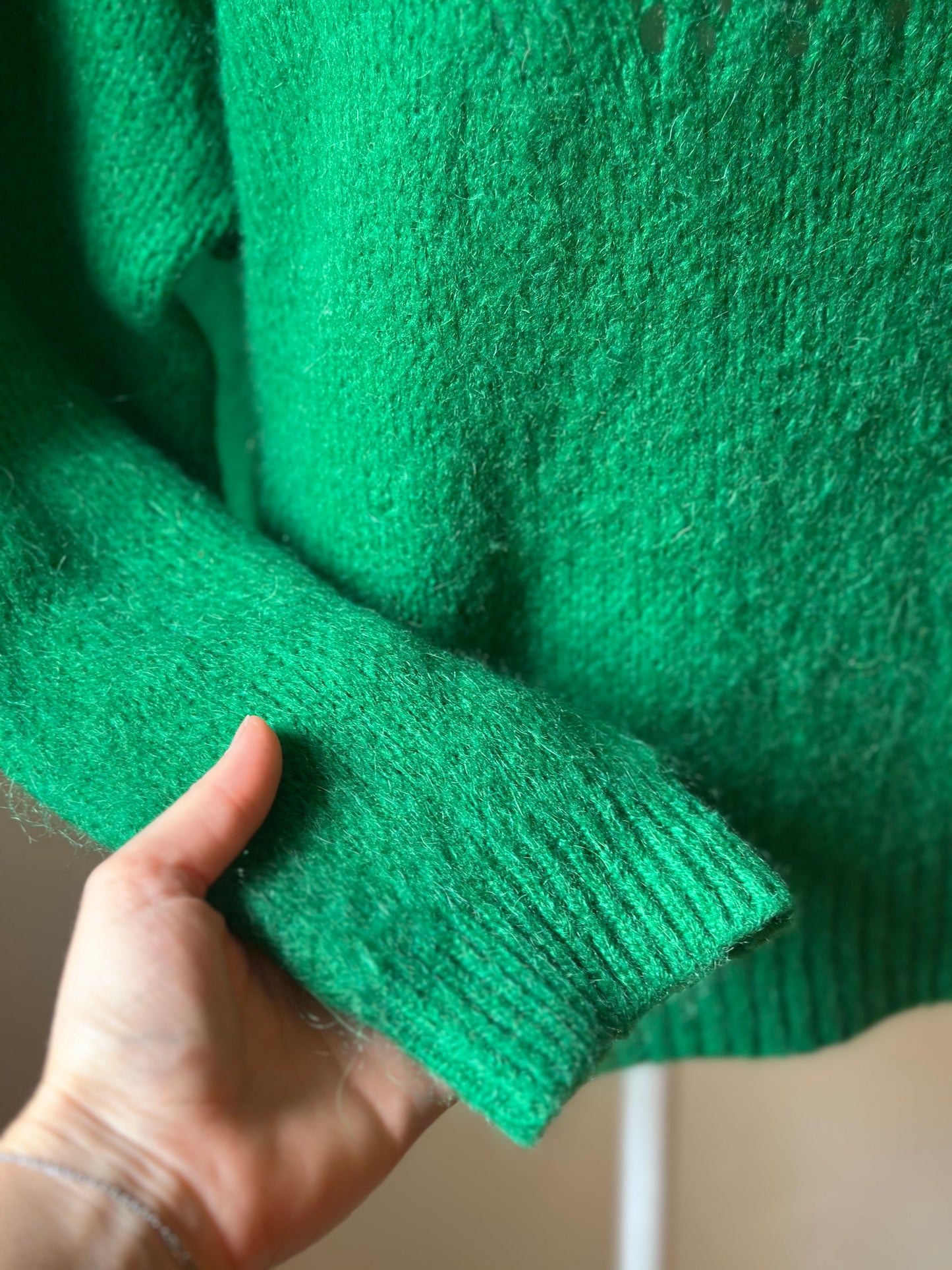 Pull col roulé maille ajourée mohair T.U
