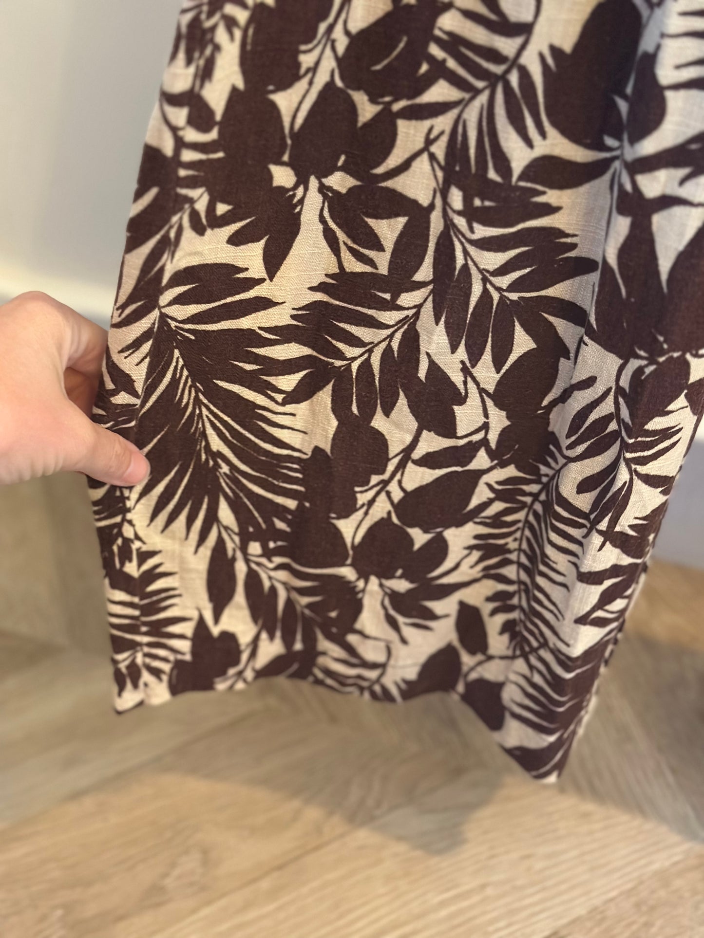 Combinaison fluide imprimé fleuri marron et beige en lin T.36