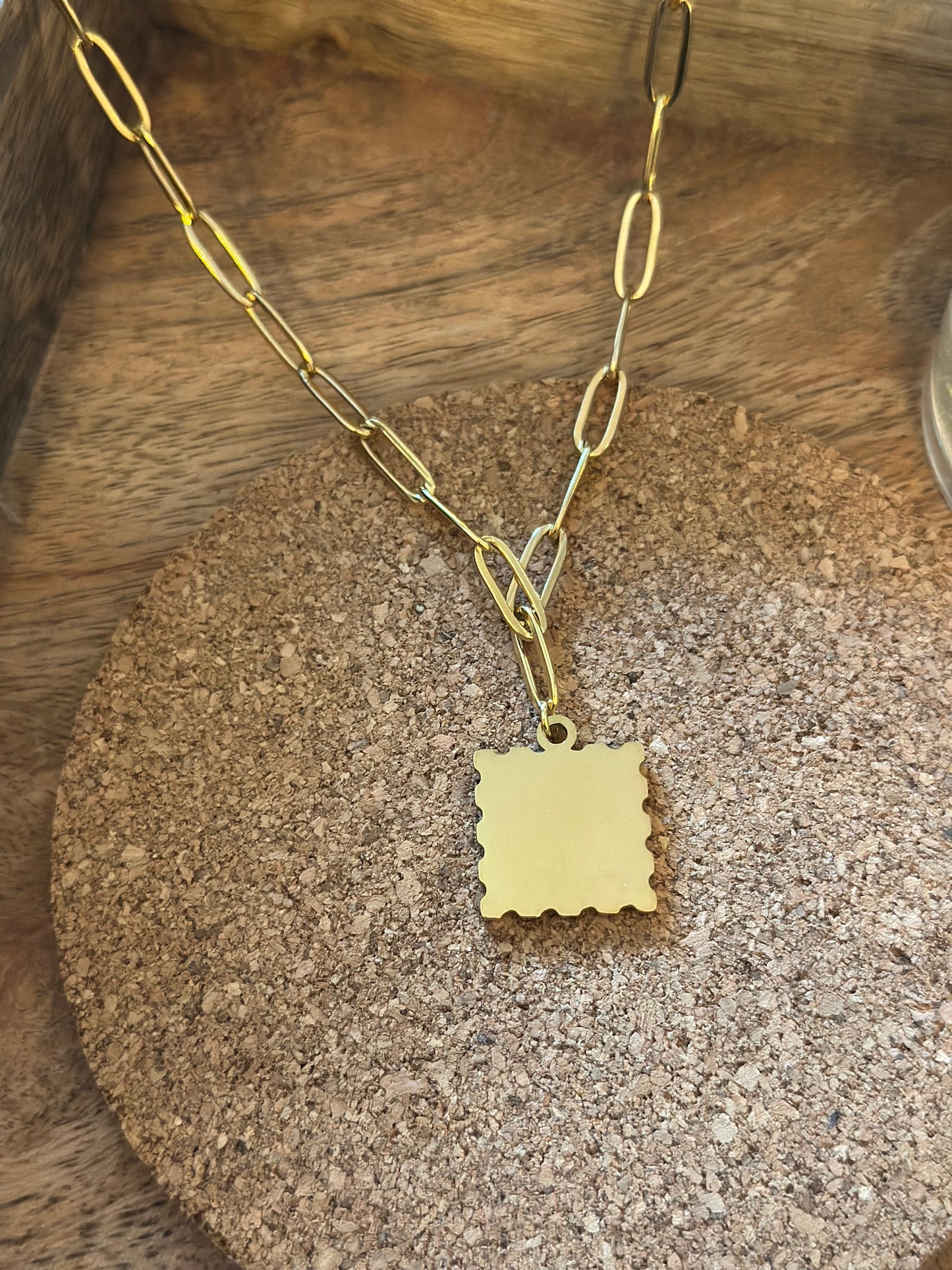 Collier chaîne dorée acier inoxydable – pendentif citron coloré