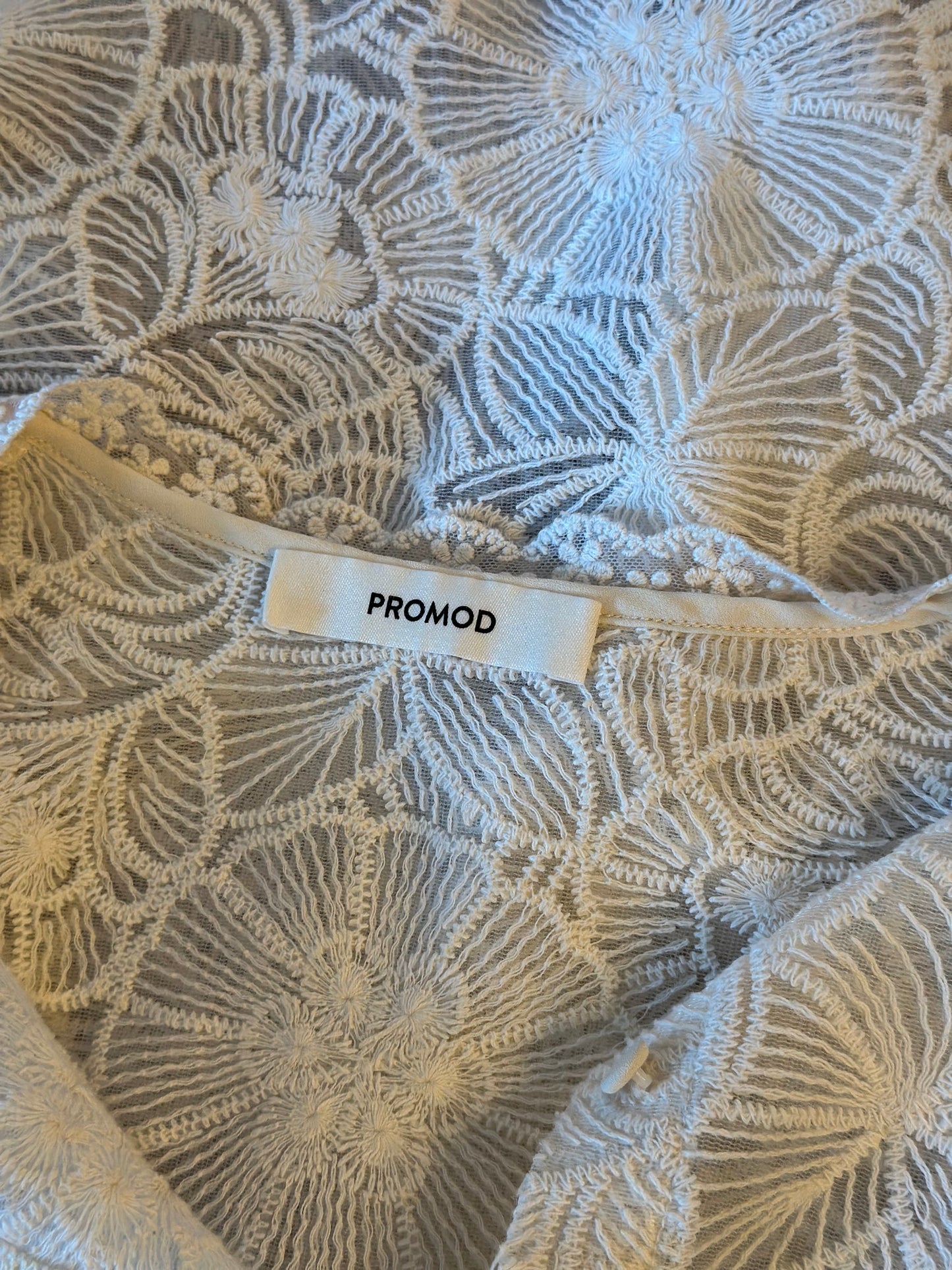 Chemise dentelle florale blanche T.34