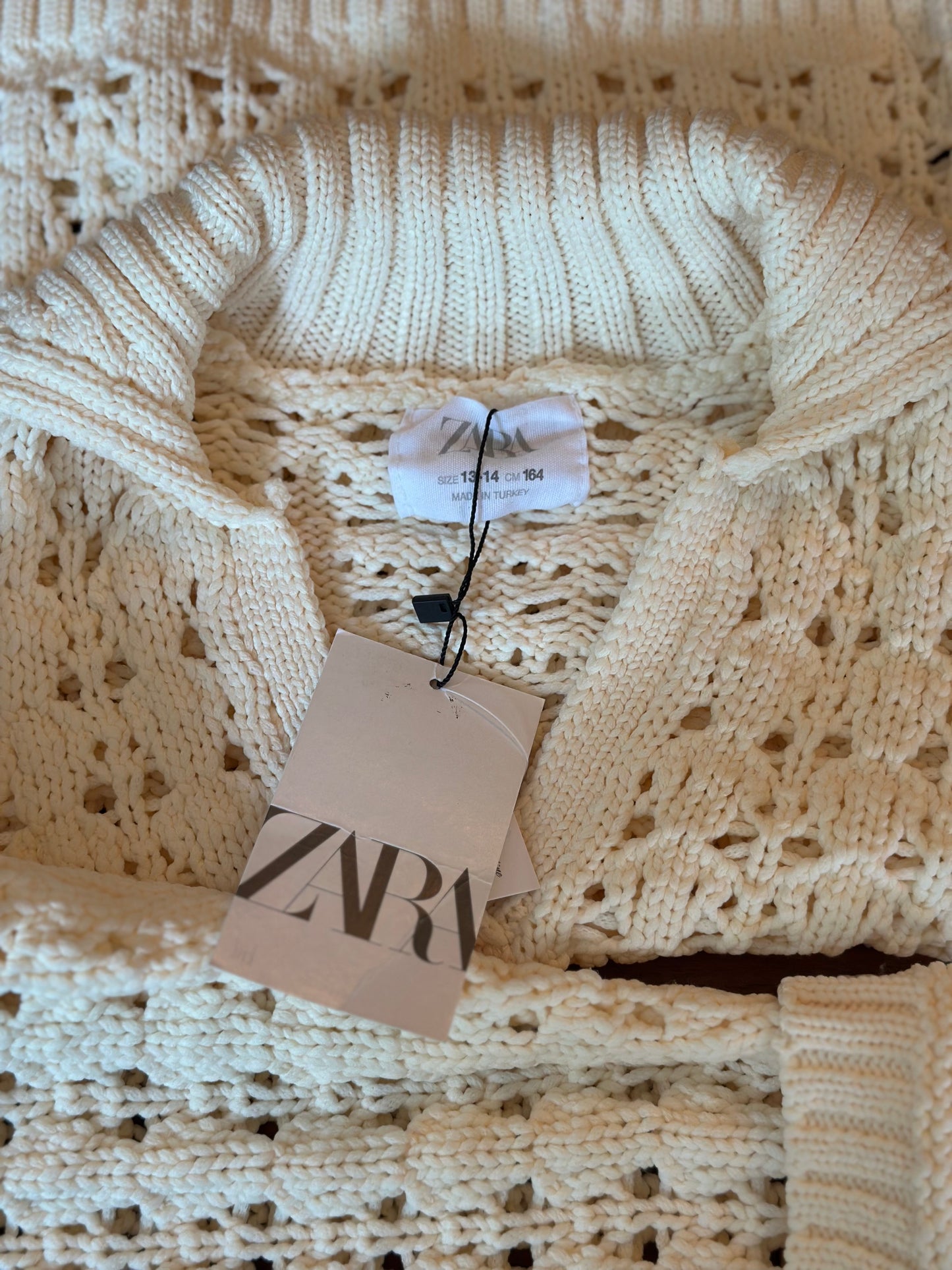 Pull ajouré crème neuf T.34/36