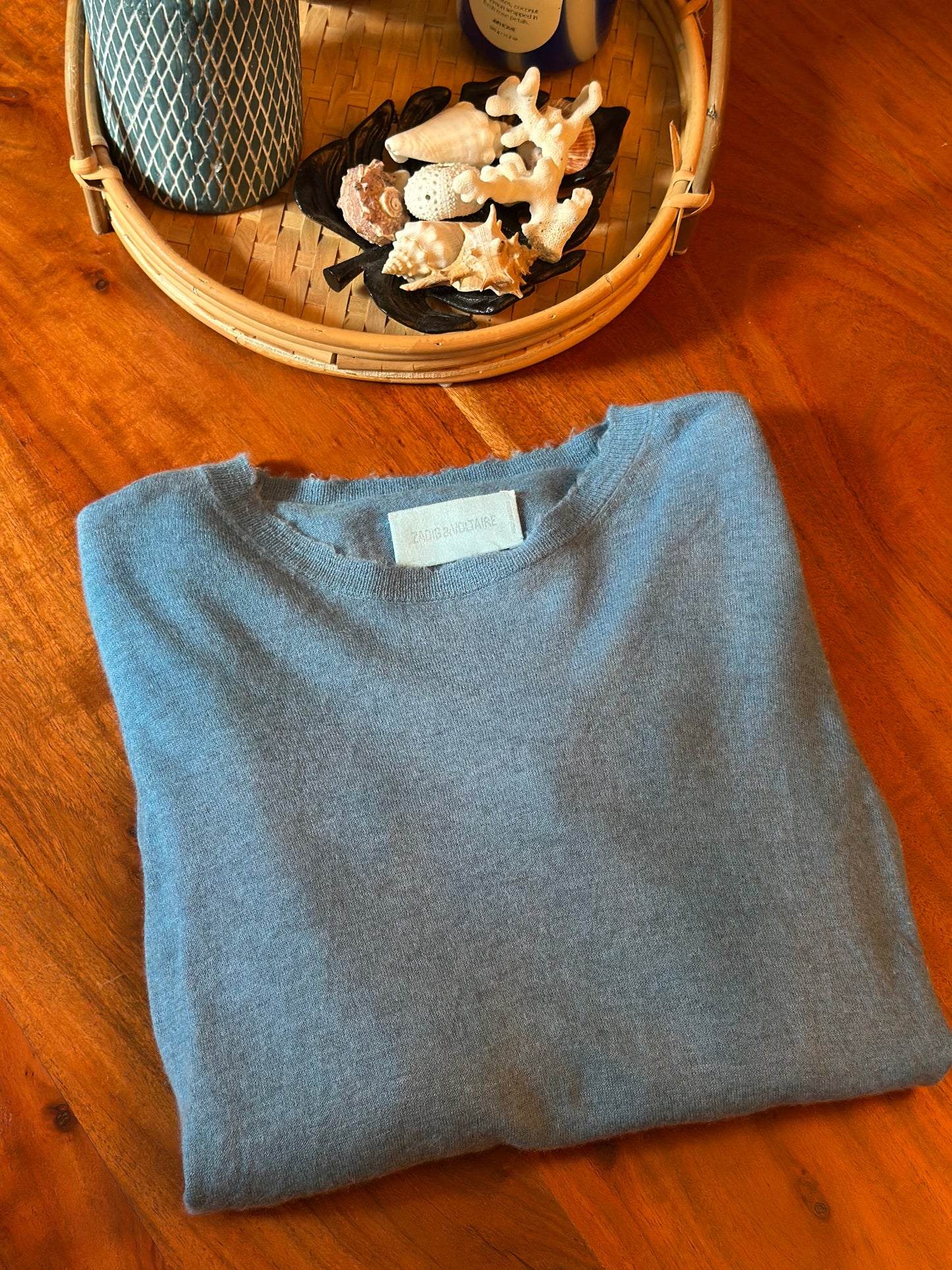 Pull col rond en cachemire bleu modèle miss cp T.36