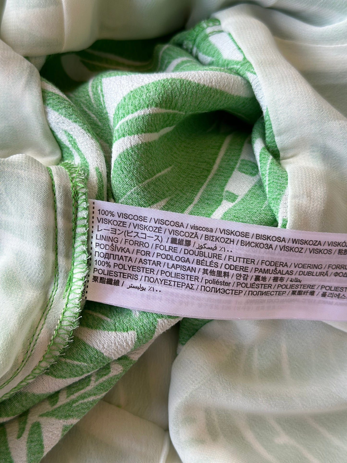 Combinaison estivale fluide à motifs tropicaux verts et blancs, T.42