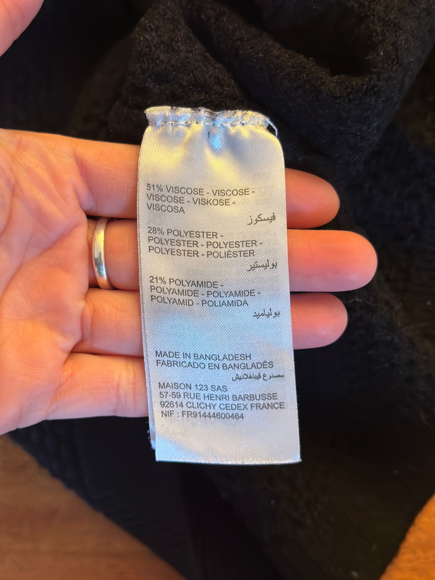 Pull noir texturé T.36