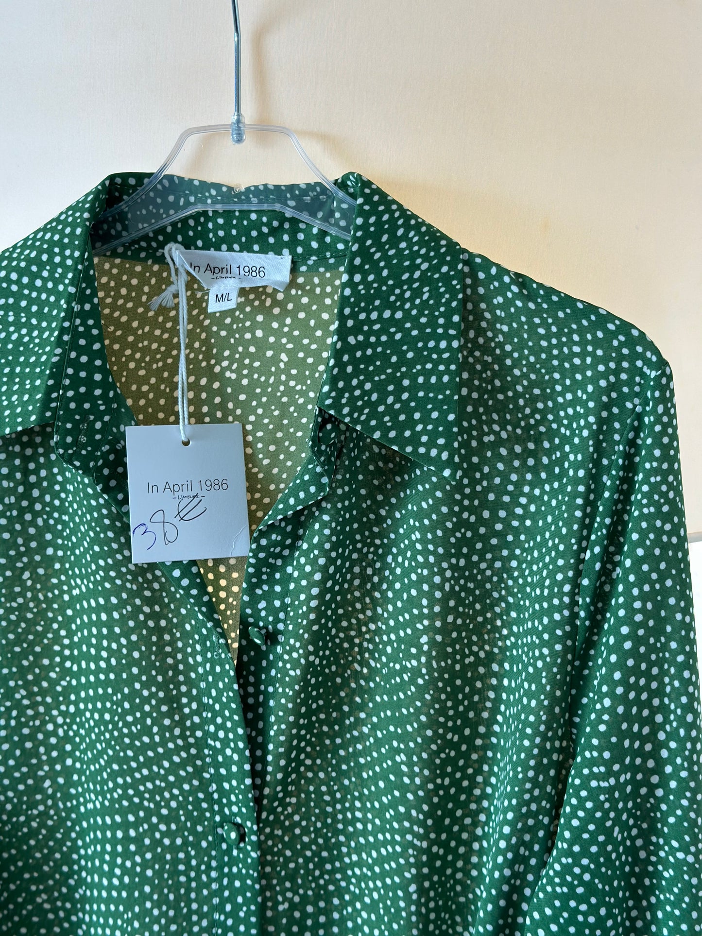 Robe fluide à volants verte à pois blancs T.38/40