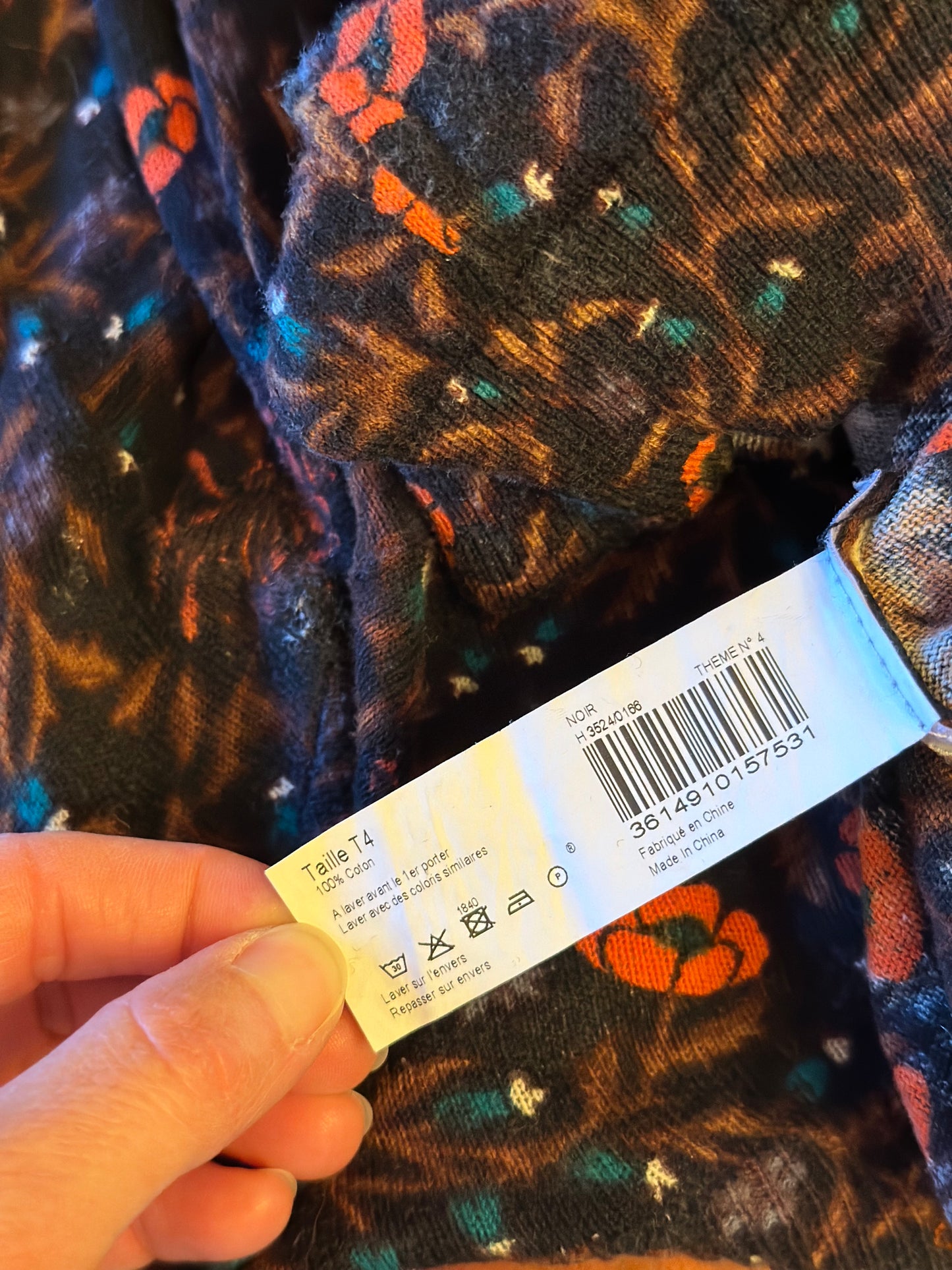 Cardigan fin à motifs fleuris T.44