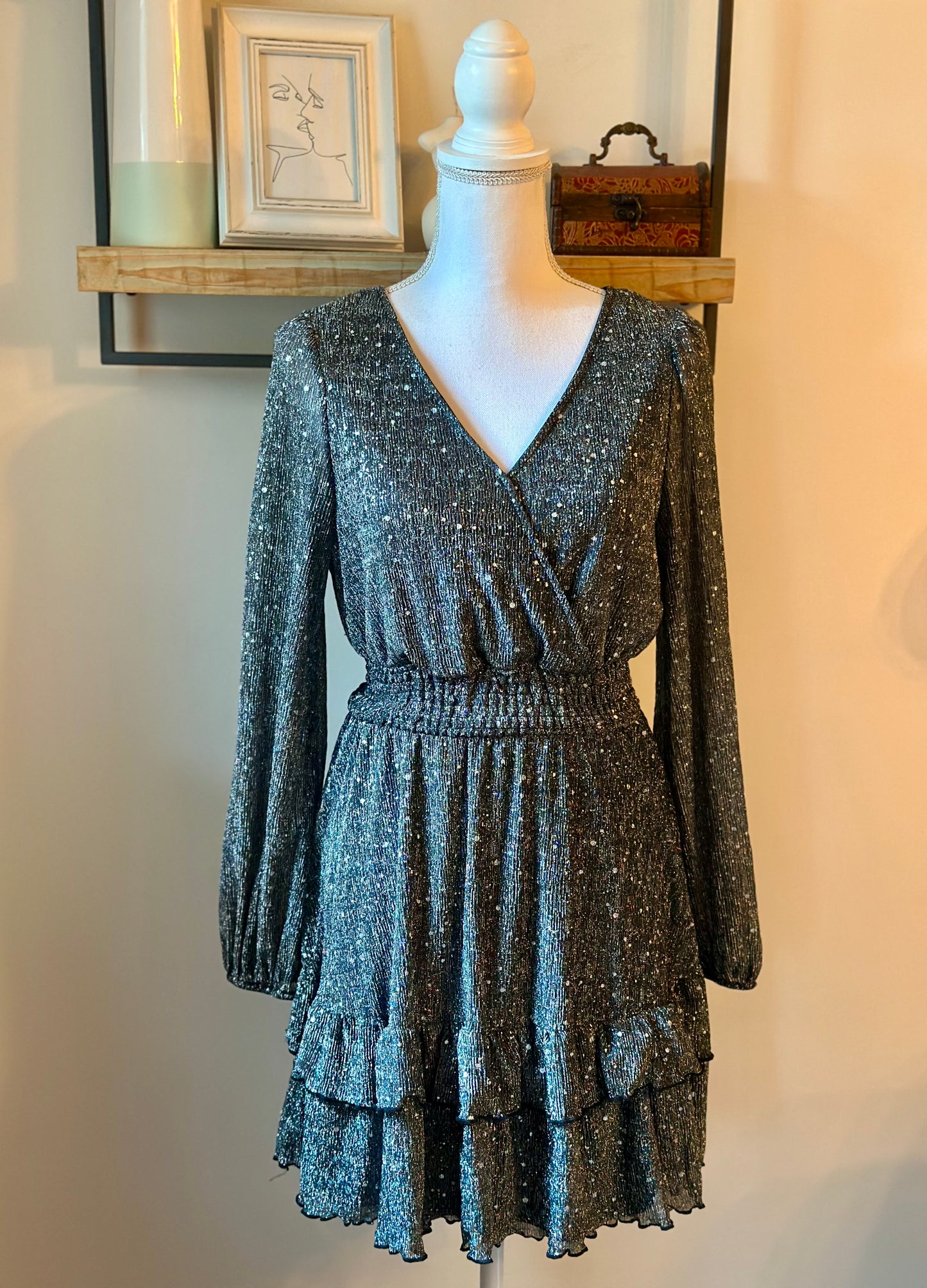 Robe de fête à sequins argentés T.38