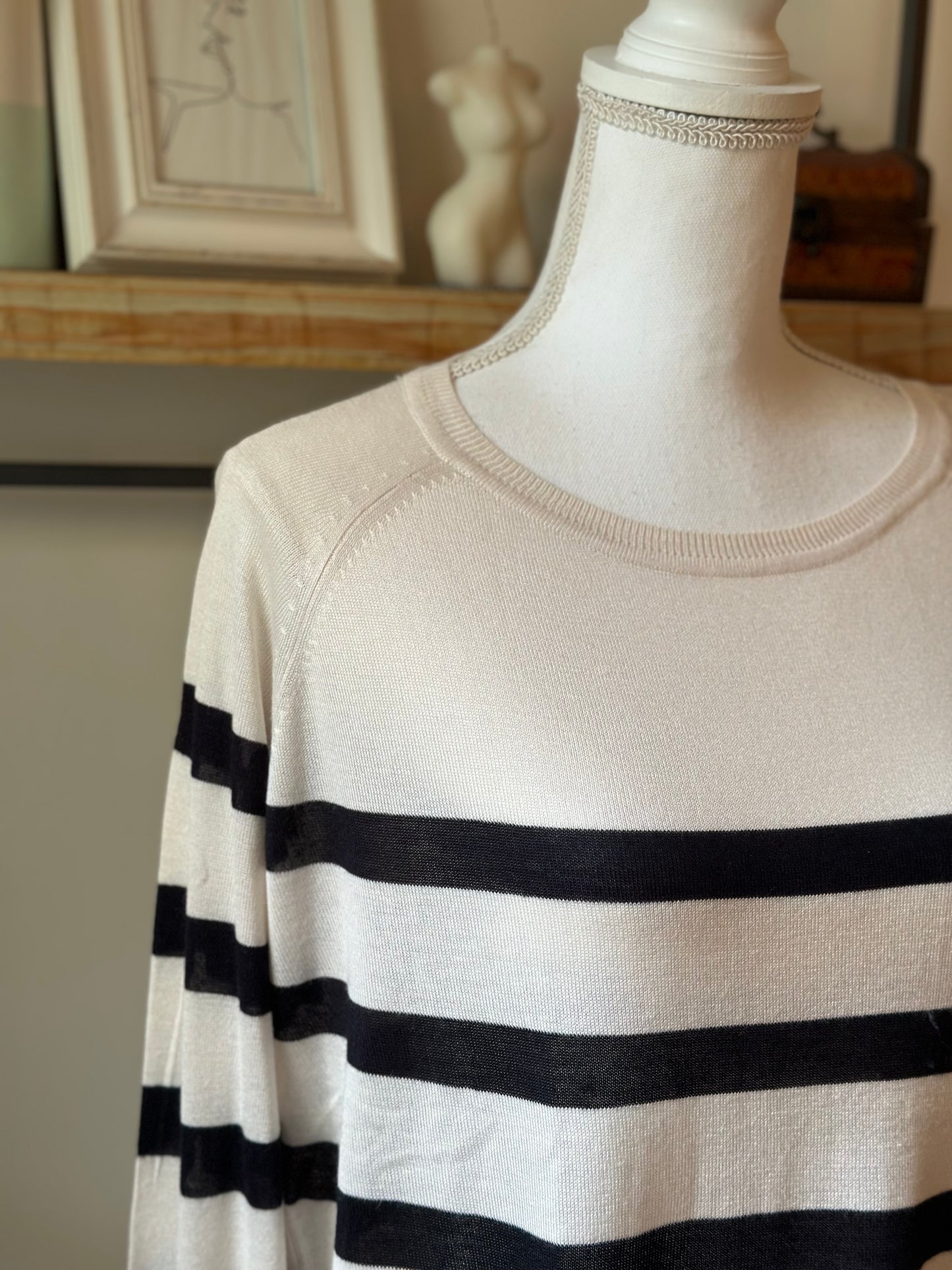 Pull fin marinière blanc et noir en maille T.36