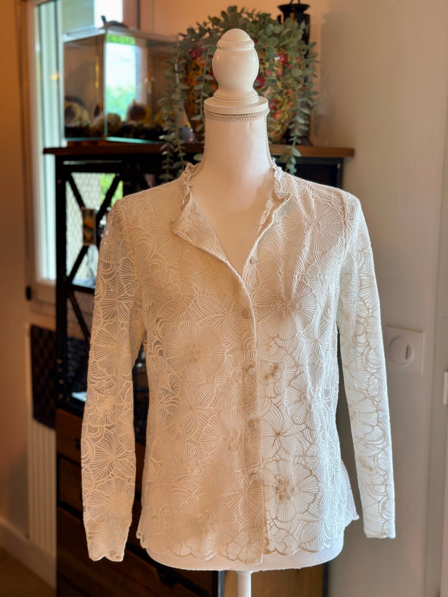 Chemise dentelle florale blanche T.34