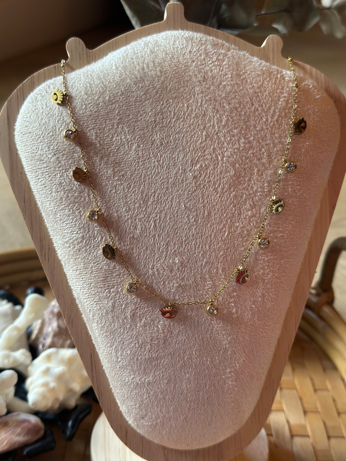 Collier doré en acier inoxydable – pampilles œil & strass (neuf)