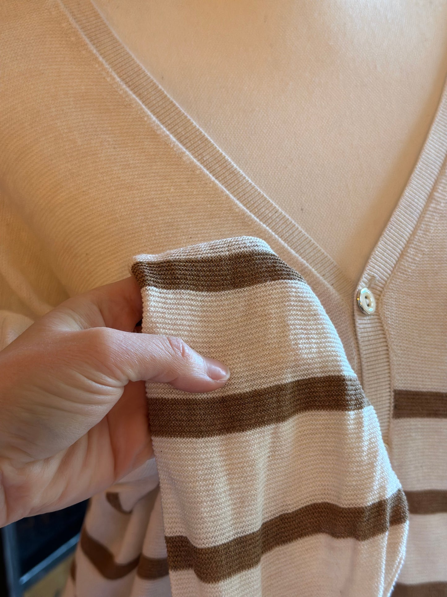 Cardigan en maille fine blanc à rayures marron clair T.36 oversize