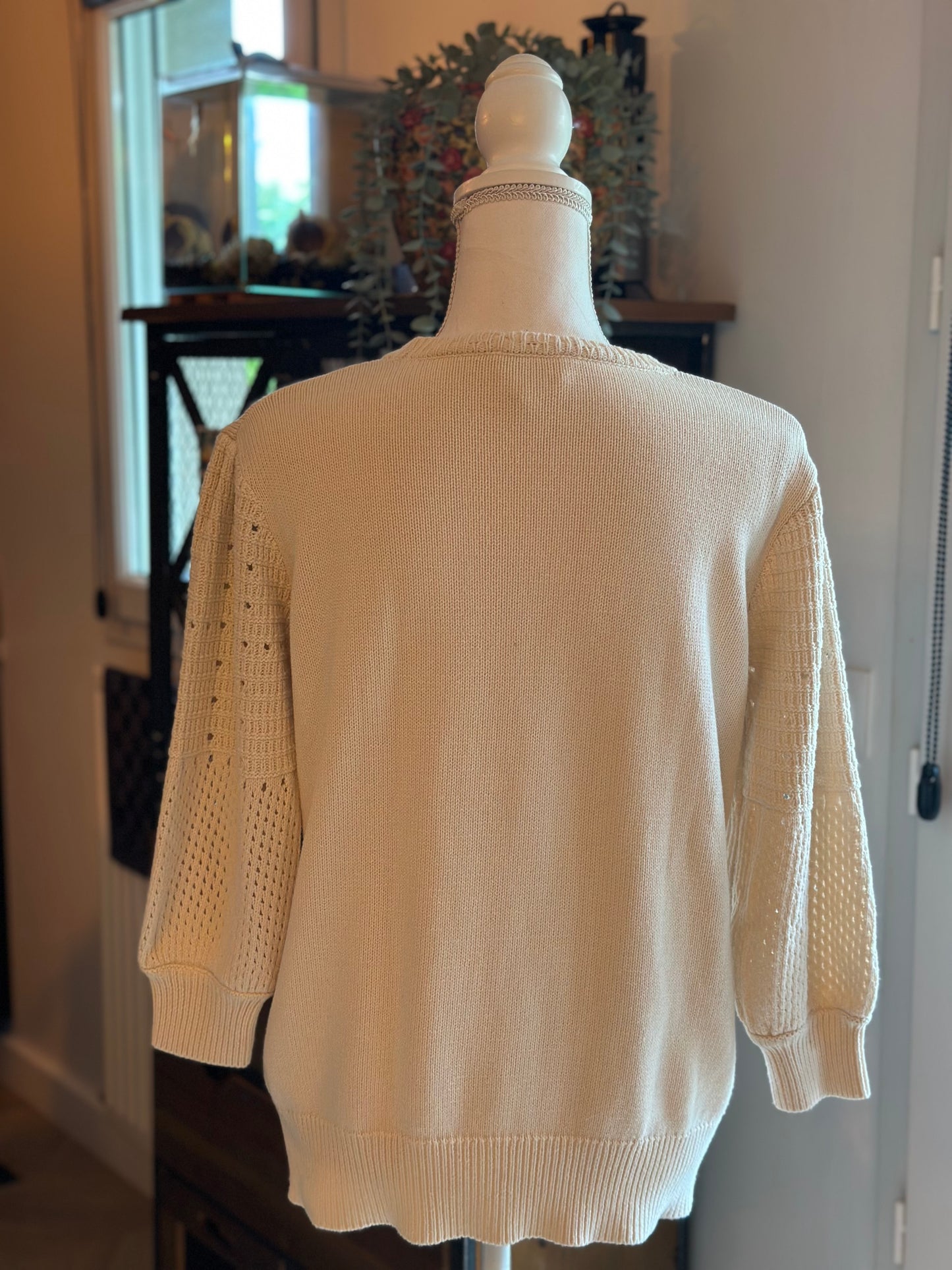 Pull en maille ajouré modèle Mathilda T.36
