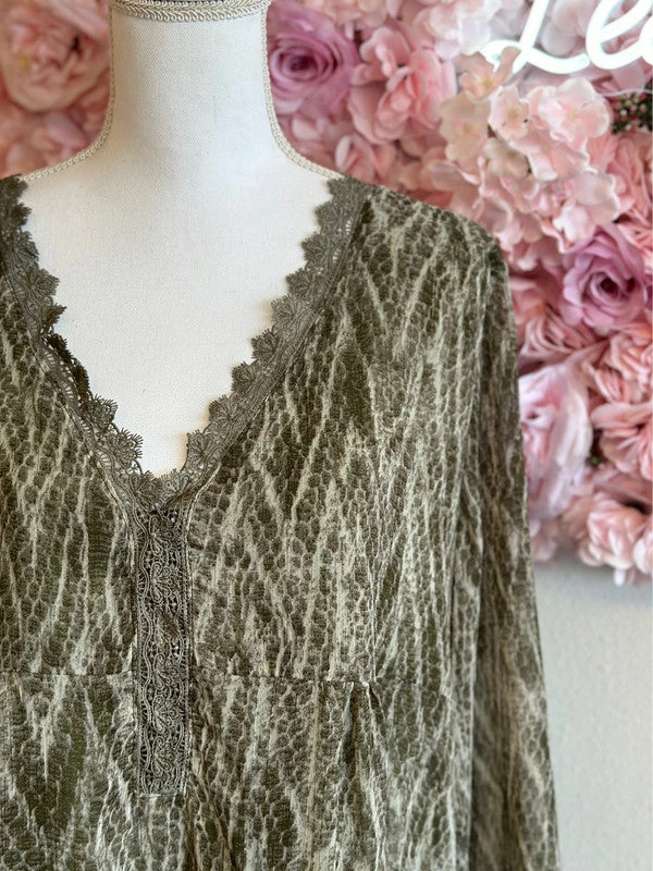 Robe fluide à motifs kaki et blancs, lurex doré, T.42/44
