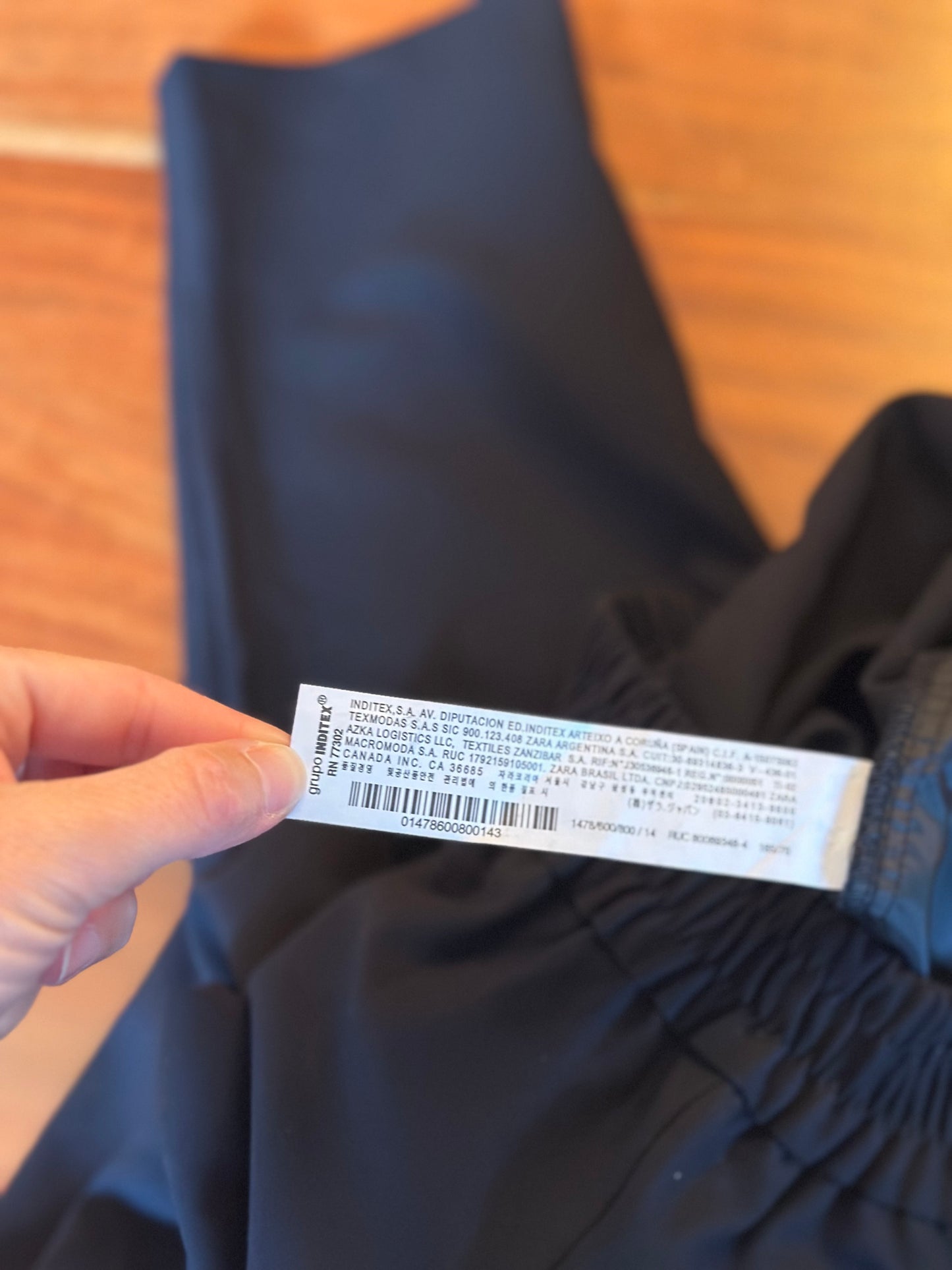 Pantalon droit type chino noir neuf T.34
