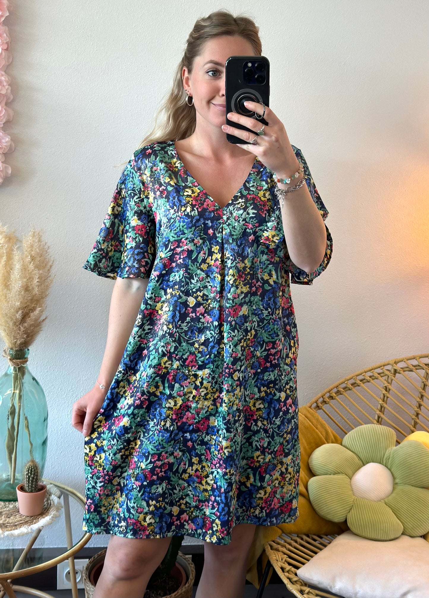 Robe midi à motifs fleuris colorés T.36