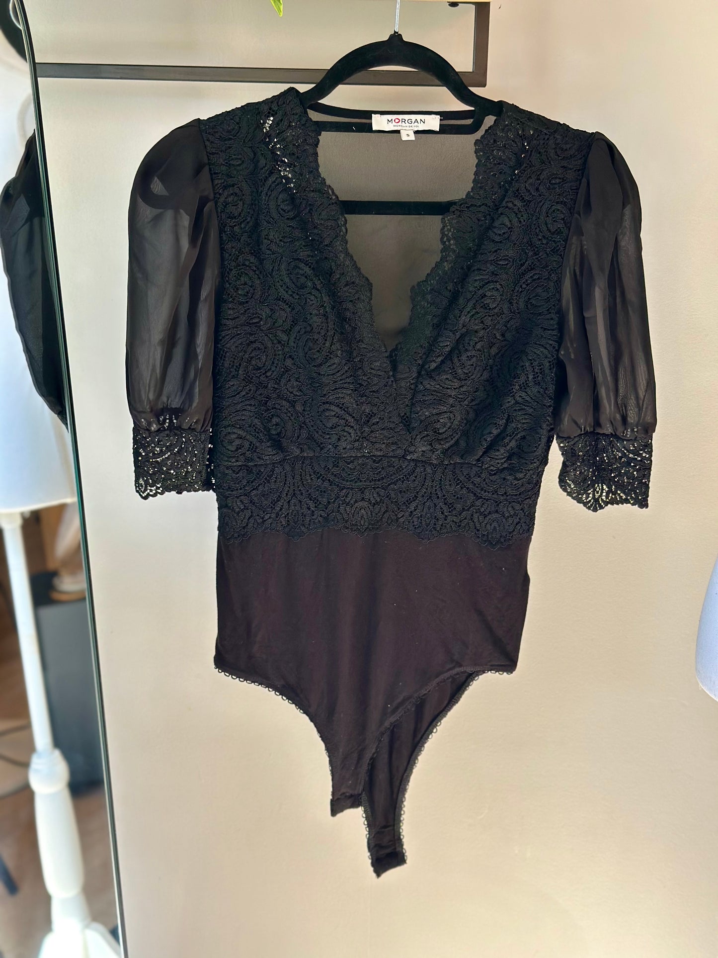 Body en dentelle noire T.36