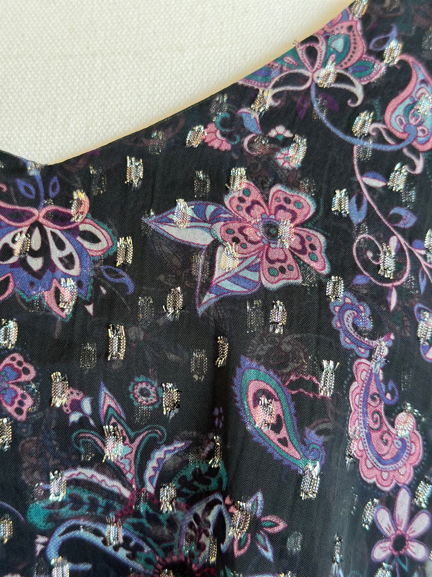 Combishort motifs fleuris lilas et lurex argenté, T.40