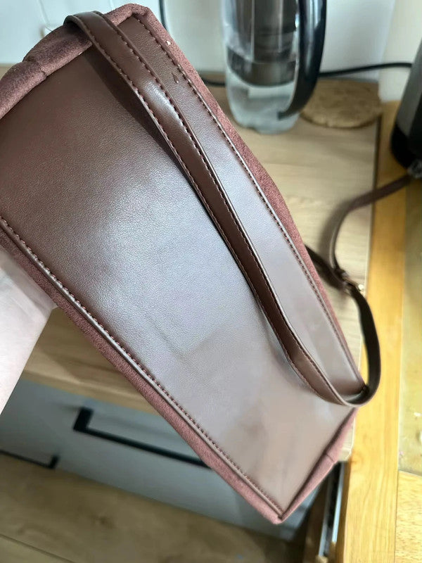 Sac marron suédine et similicuir détails dorés