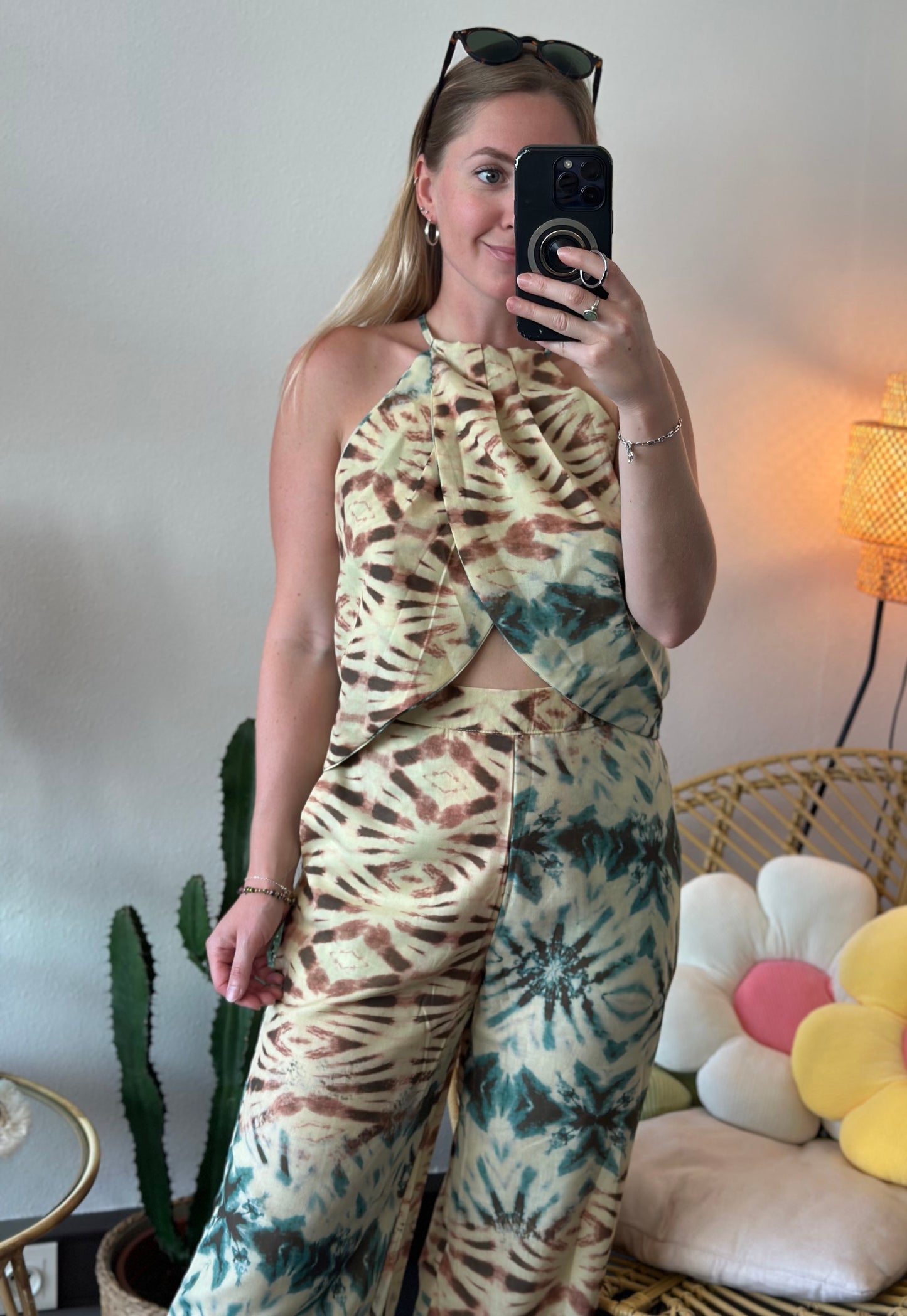 Ensemble d’été pantalon + top à motifs tie and dye, neuf T.36
