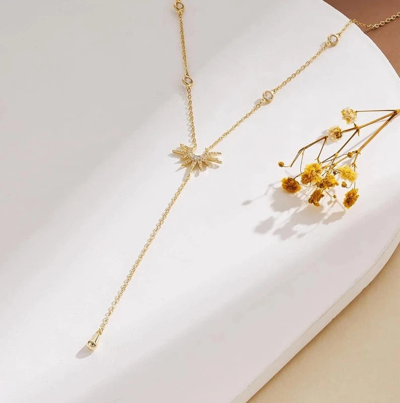 Collier doré pendentif soleil – plaqué or 14K, longueur réglable