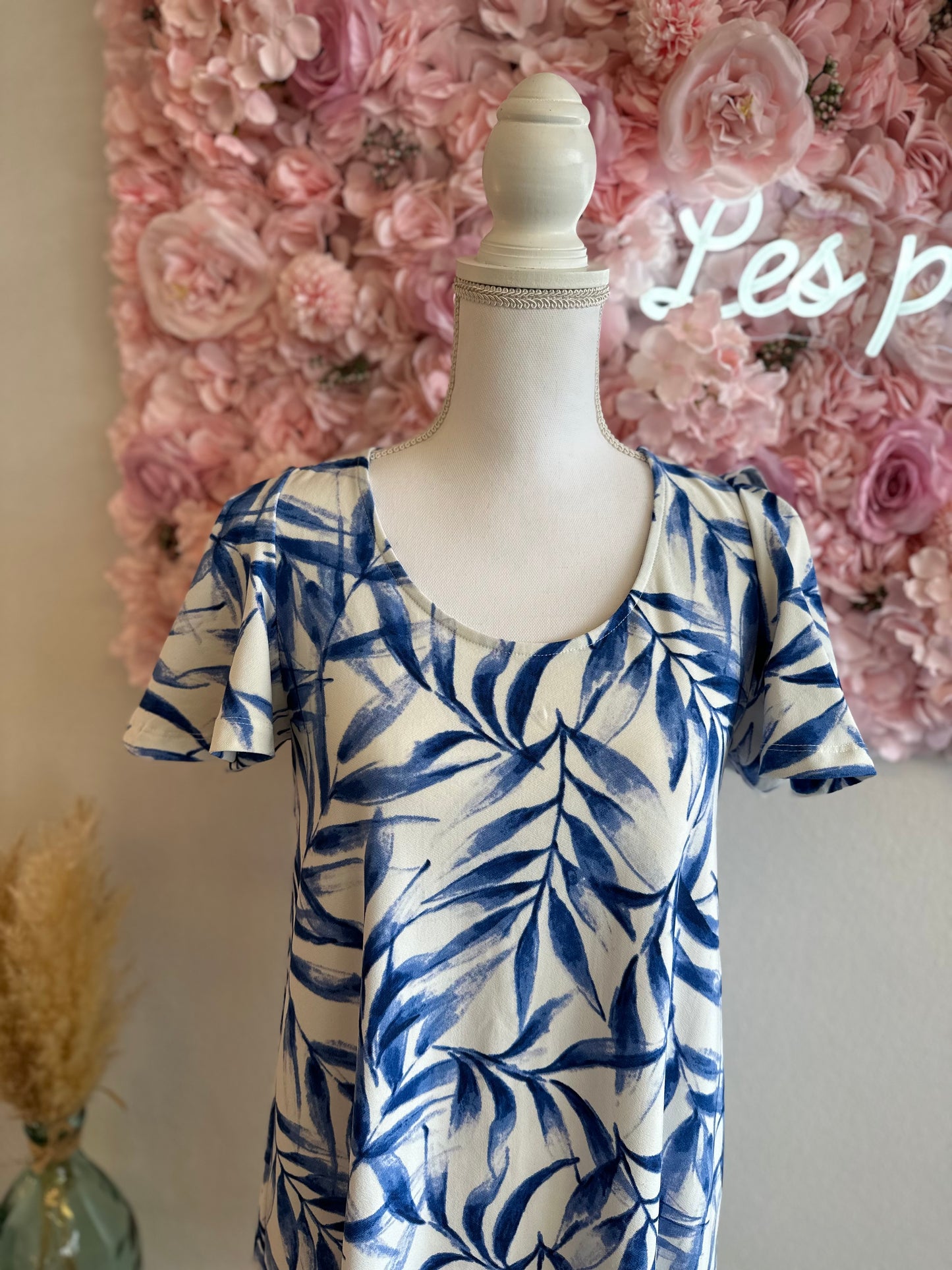 Robe midi blanche et bleue à motifs, T.34