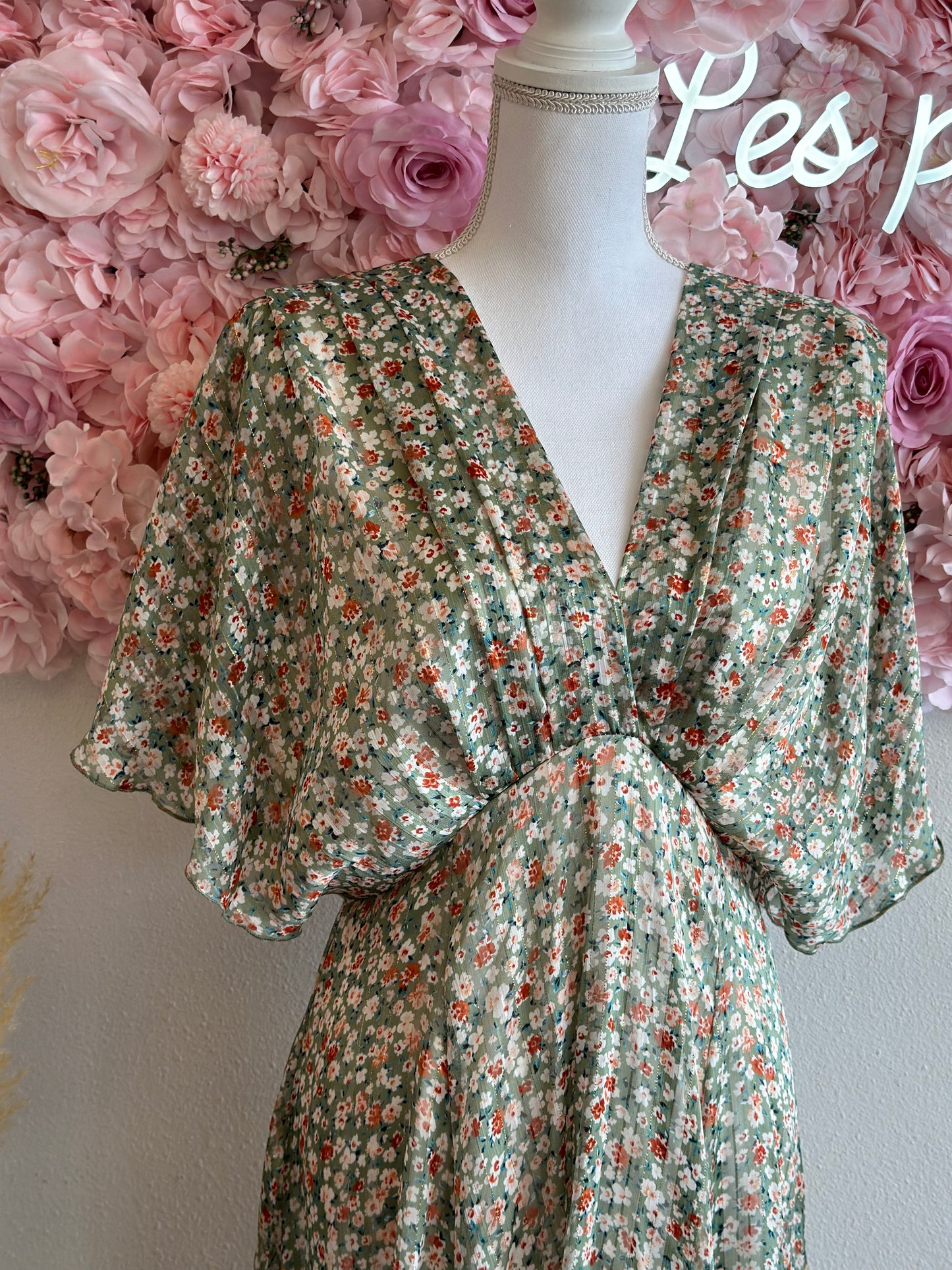 Robe longue imprimée fleurs vert clair et lurex argenté T.36/38